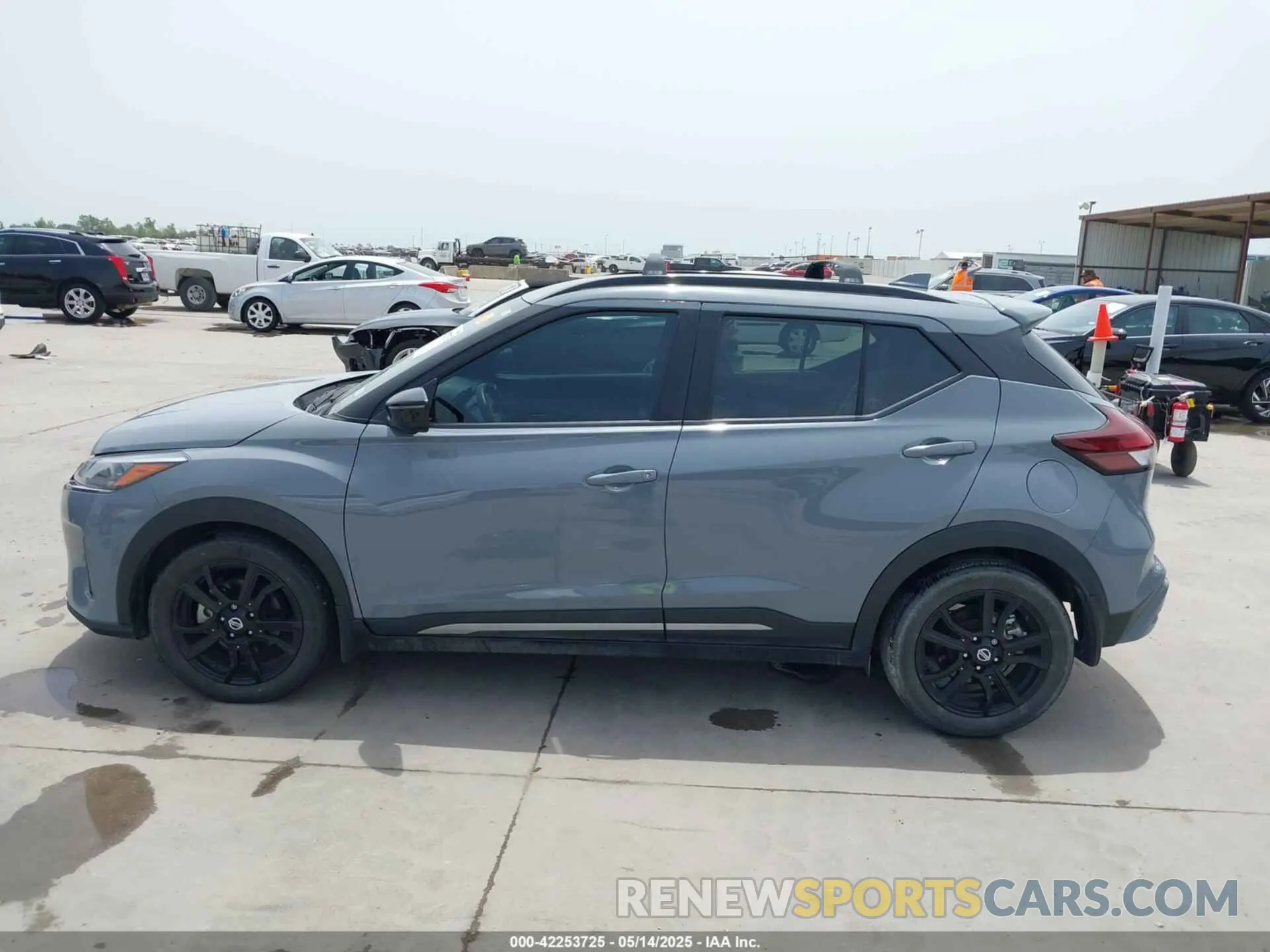 14 fotografías del automóvil dañado 3N1CP5DV2ML556821 NISSAN KICKS 2021