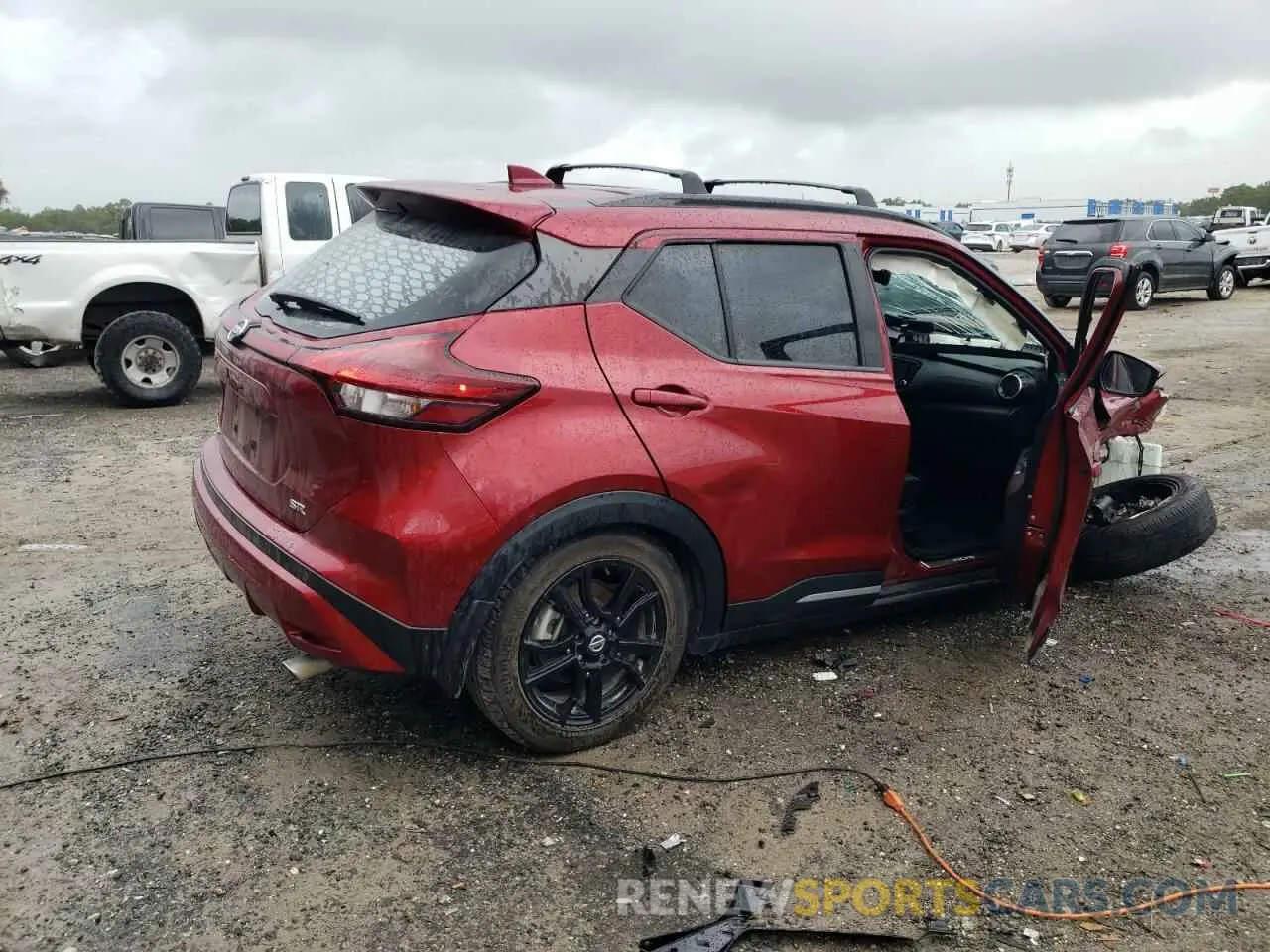 3 fotografías del automóvil dañado 3N1CP5DV3ML510656 NISSAN KICKS 2021
