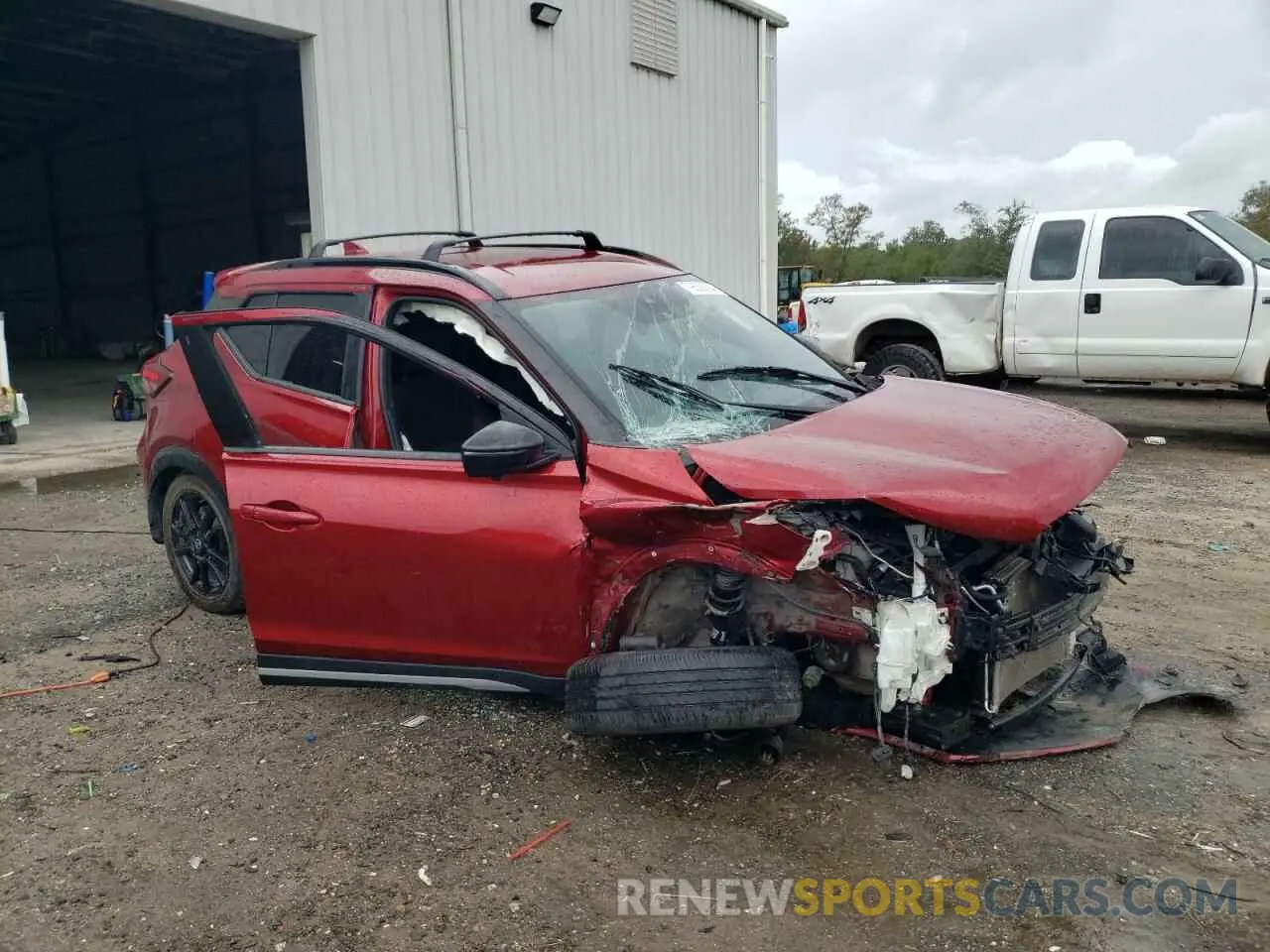 4 fotografías del automóvil dañado 3N1CP5DV3ML510656 NISSAN KICKS 2021