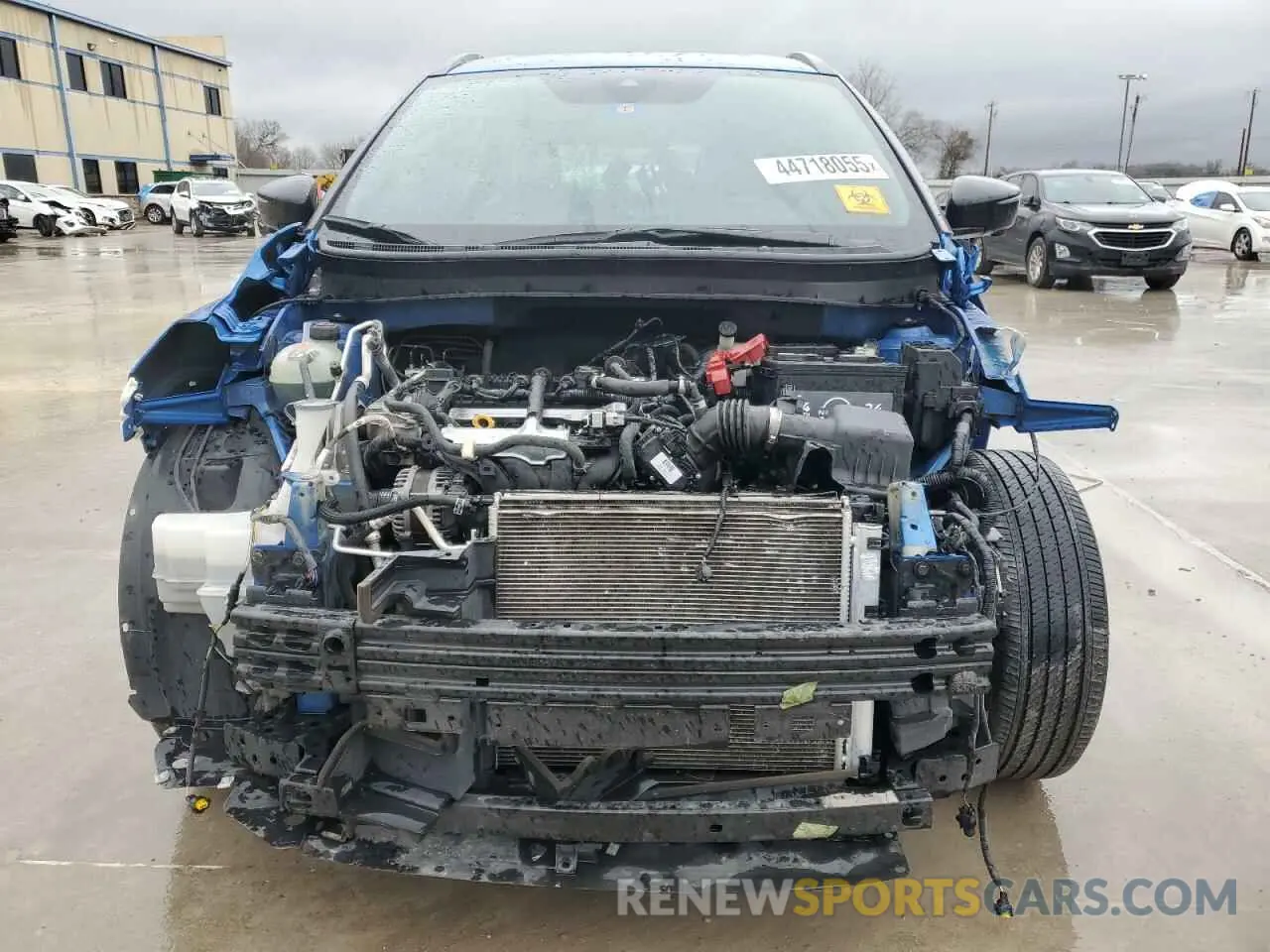 5 fotografías del automóvil dañado 3N1CP5DV5ML562838 NISSAN KICKS 2021