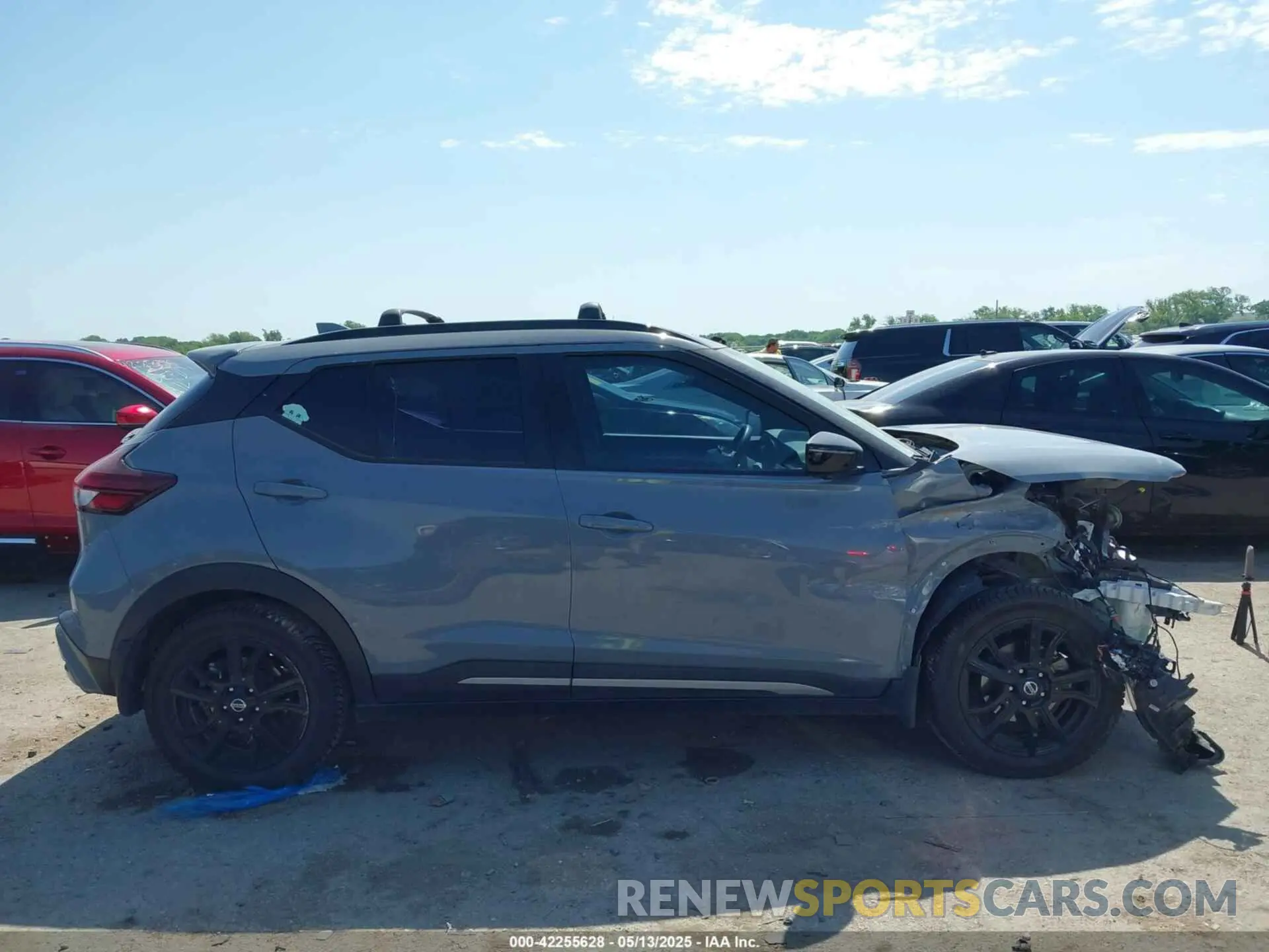 13 fotografías del automóvil dañado 3N1CP5DV6ML518668 NISSAN KICKS 2021