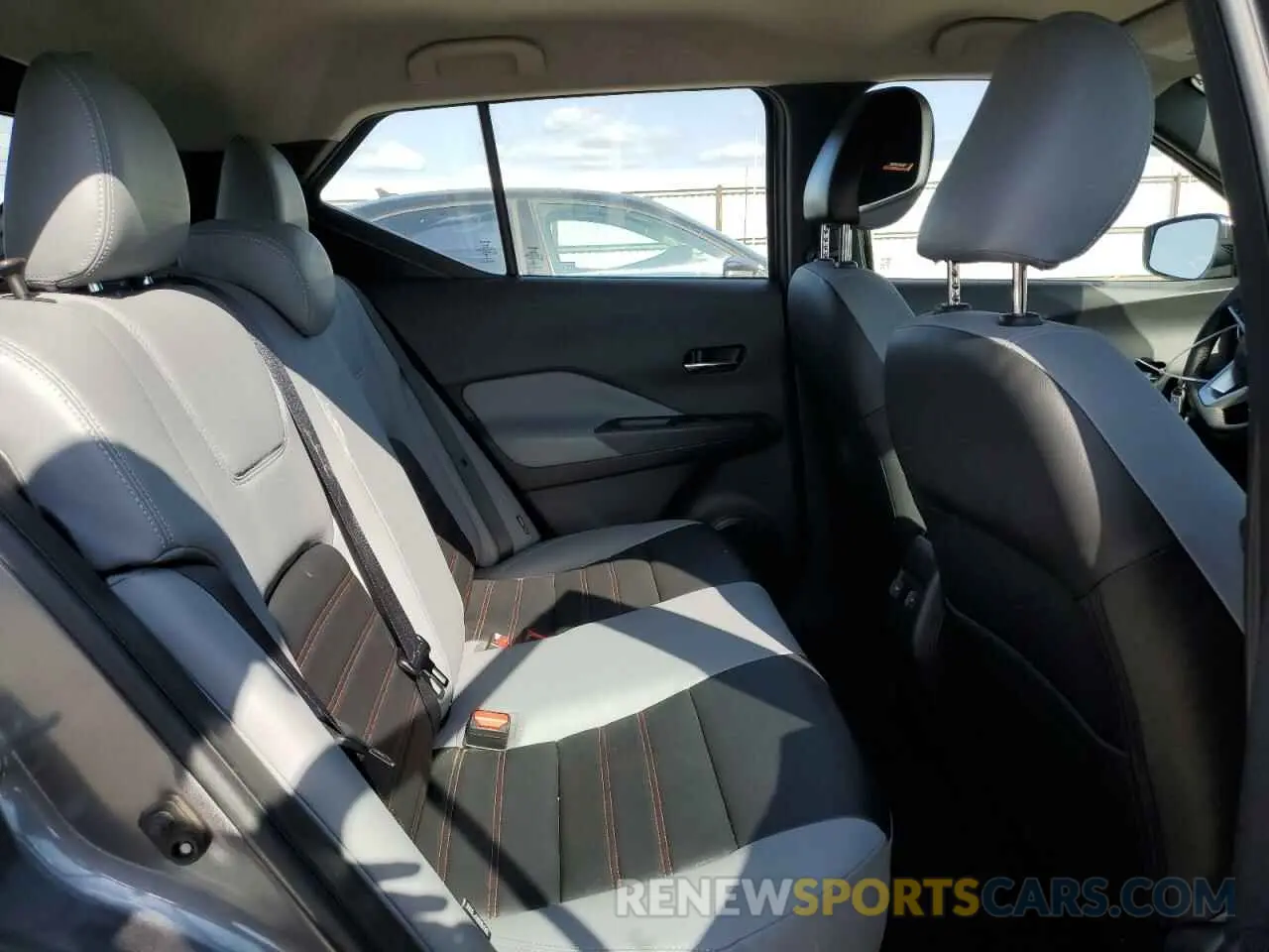 10 fotografías del automóvil dañado 3N1CP5DV6ML524230 NISSAN KICKS 2021