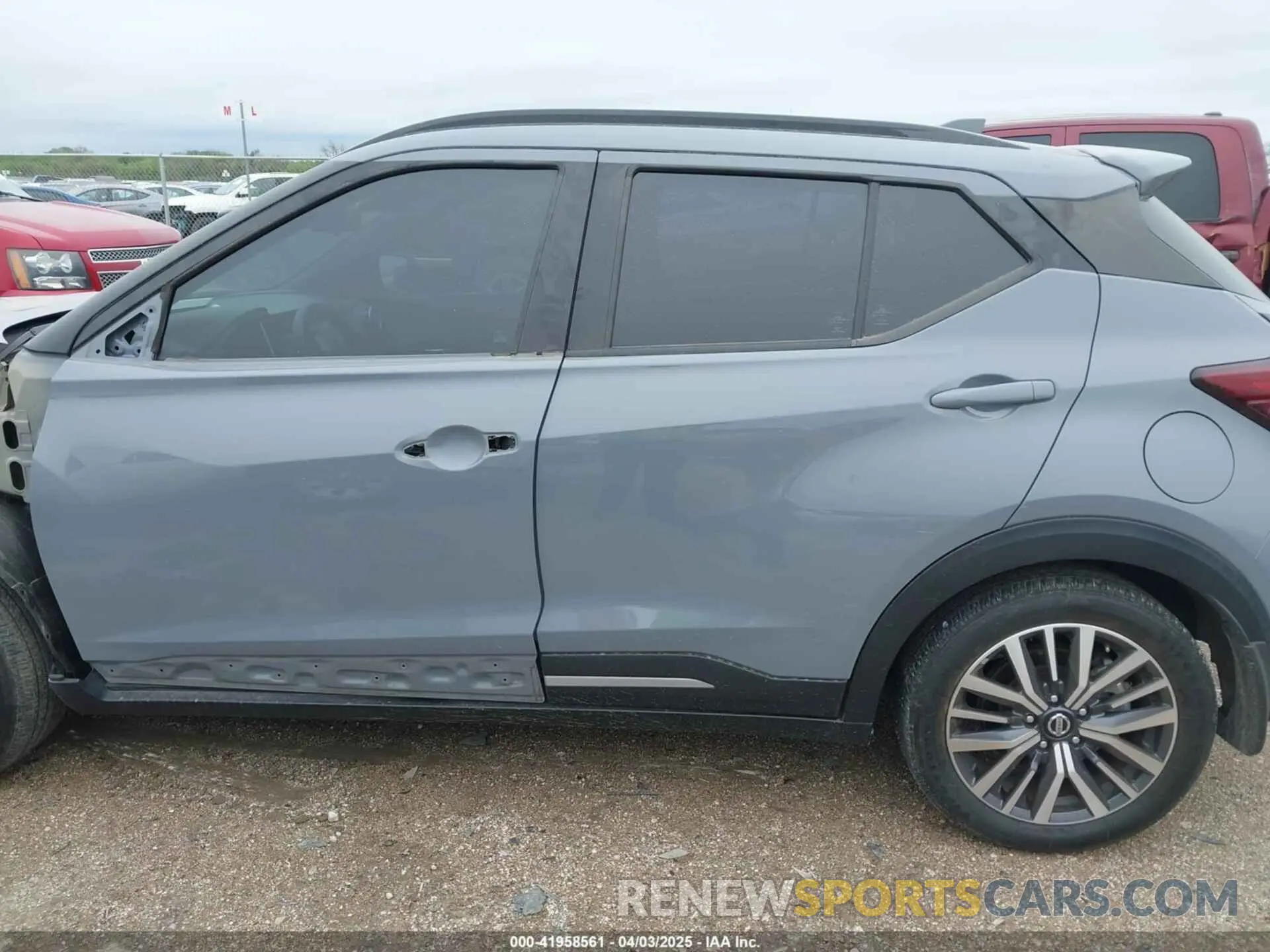 14 fotografías del automóvil dañado 3N1CP5DV8ML475080 NISSAN KICKS 2021