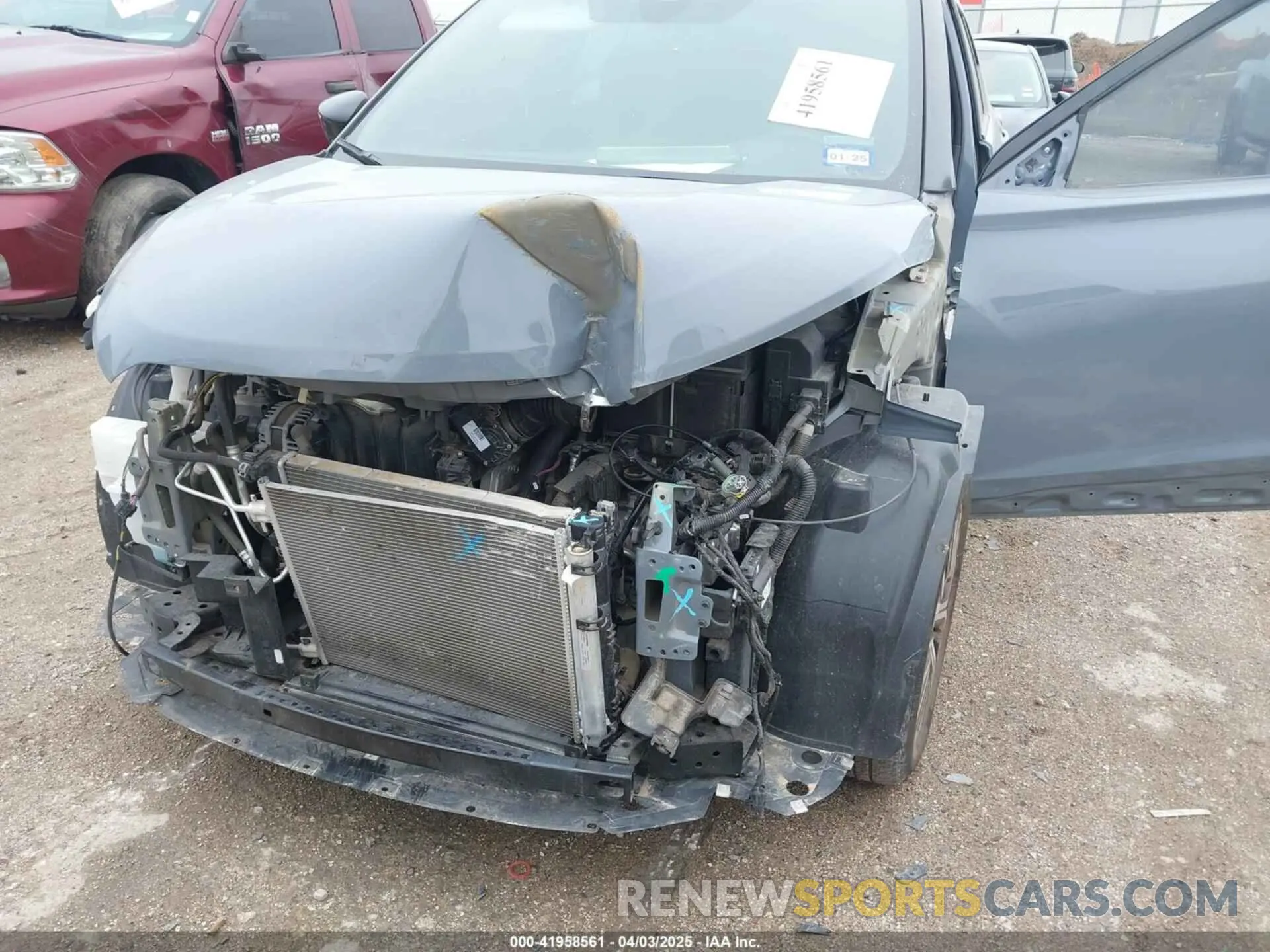 6 fotografías del automóvil dañado 3N1CP5DV8ML475080 NISSAN KICKS 2021
