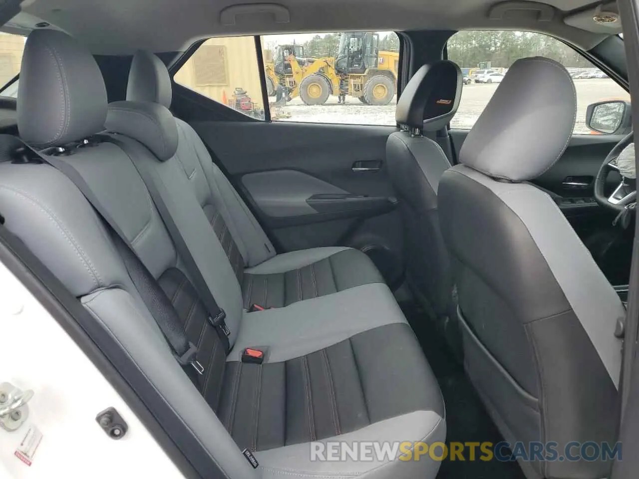 11 fotografías del automóvil dañado 3N1CP5DV8ML507834 NISSAN KICKS 2021