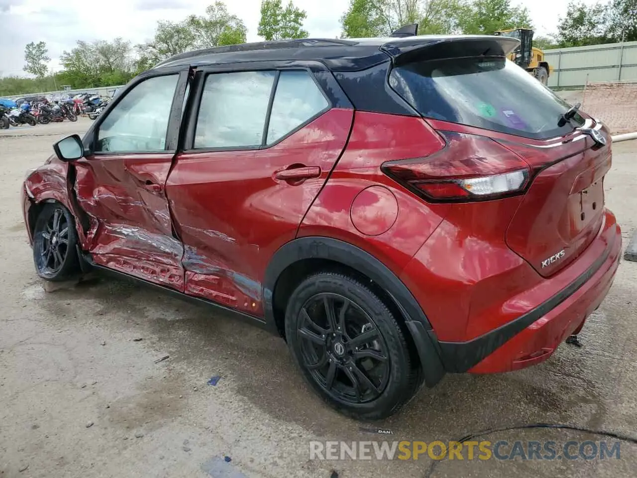 2 fotografías del automóvil dañado 3N1CP5DV8ML537710 NISSAN KICKS 2021