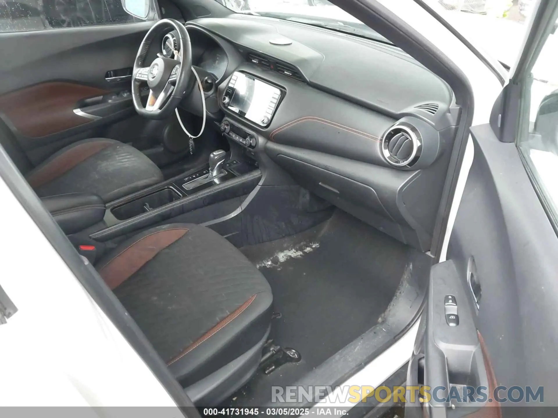 5 fotografías del automóvil dañado 3N1CP5DV9ML474827 NISSAN KICKS 2021