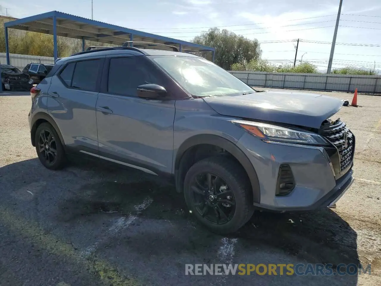 4 fotografías del automóvil dañado 3N1CP5DV9ML501766 NISSAN KICKS 2021