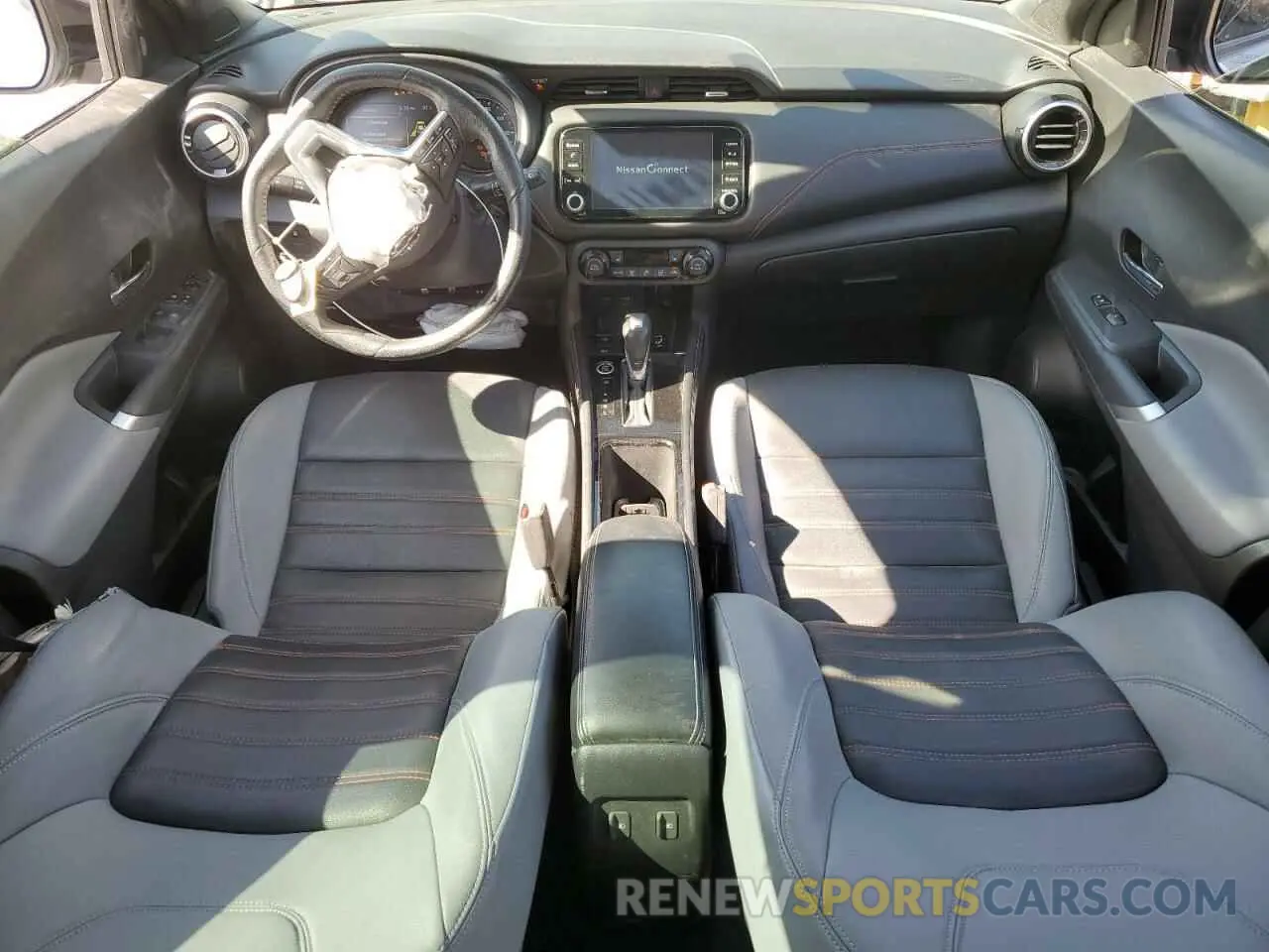8 fotografías del automóvil dañado 3N1CP5DV9ML501766 NISSAN KICKS 2021