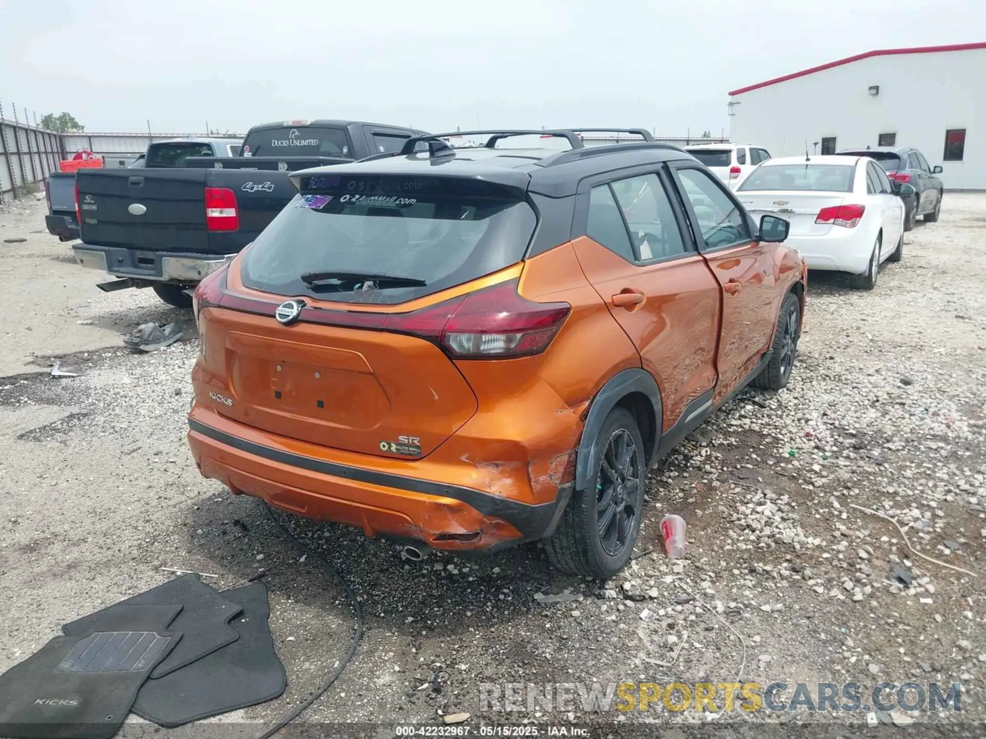 4 fotografías del automóvil dañado 3N1CP5DV9ML508992 NISSAN KICKS 2021