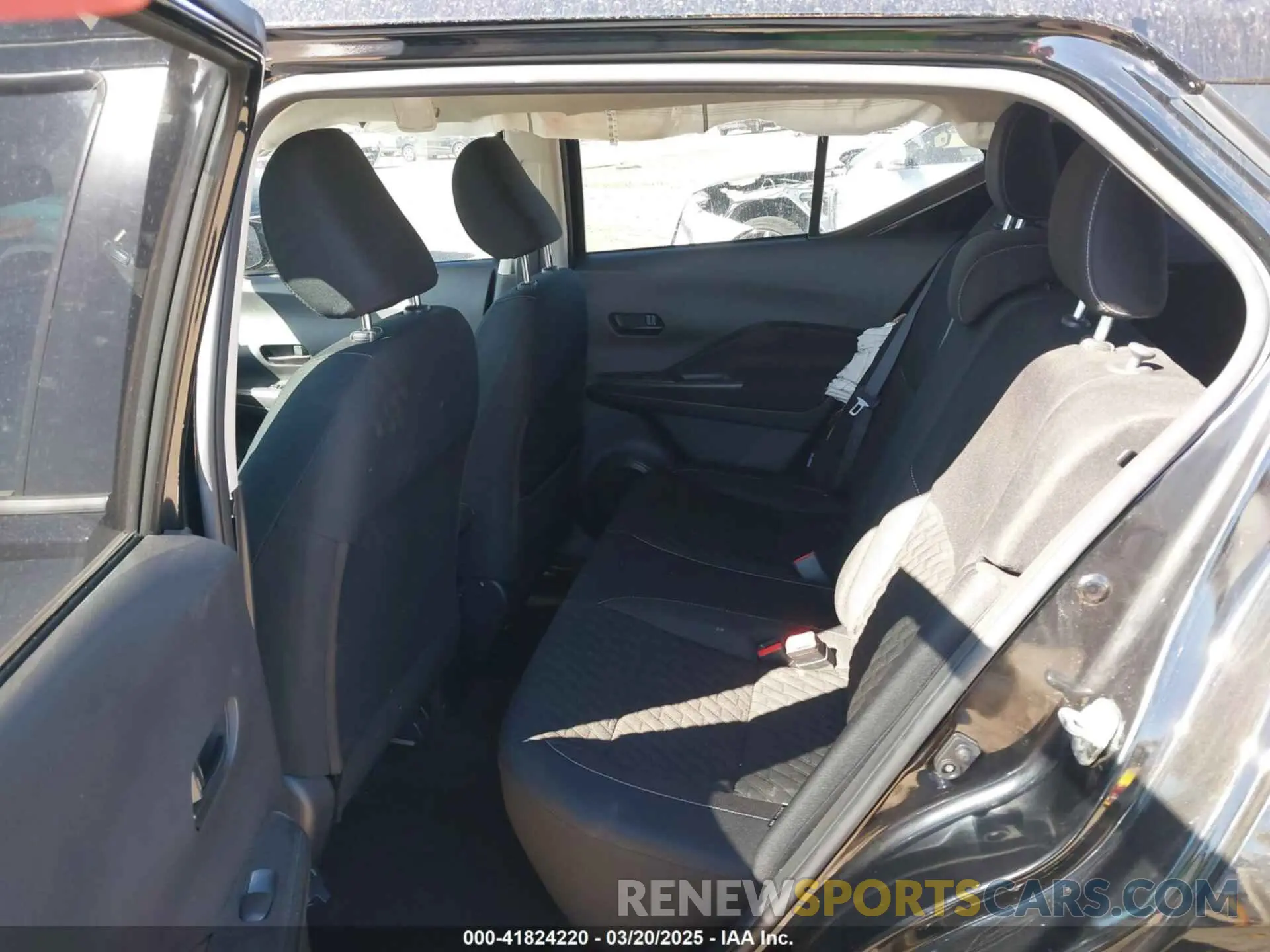 8 fotografías del automóvil dañado 3N1CP5BV3NL514002 NISSAN KICKS 2022