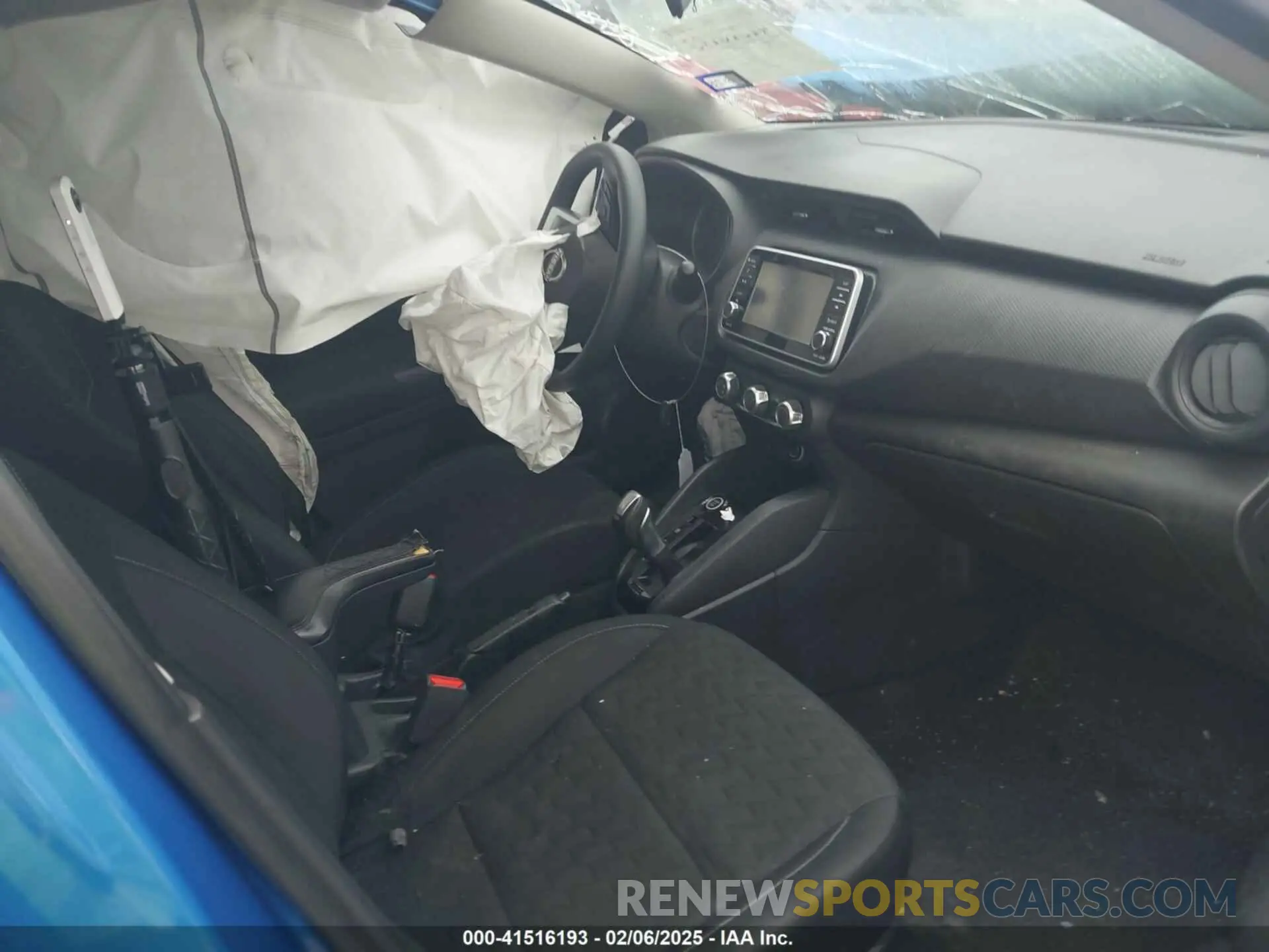 5 fotografías del automóvil dañado 3N1CP5BV4NL511691 NISSAN KICKS 2022