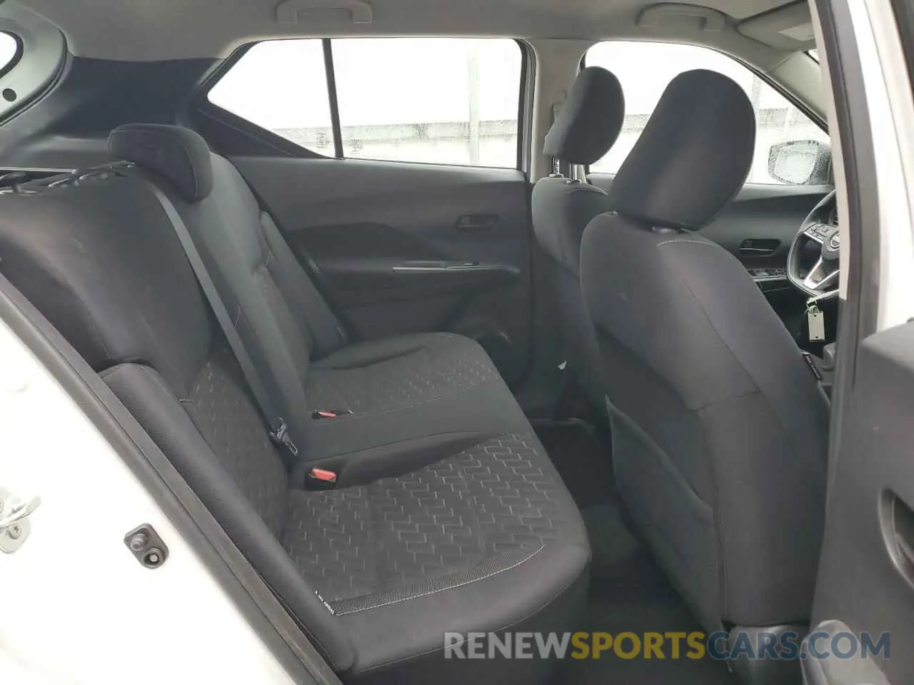 11 fotografías del automóvil dañado 3N1CP5BV5NL486753 NISSAN KICKS 2022