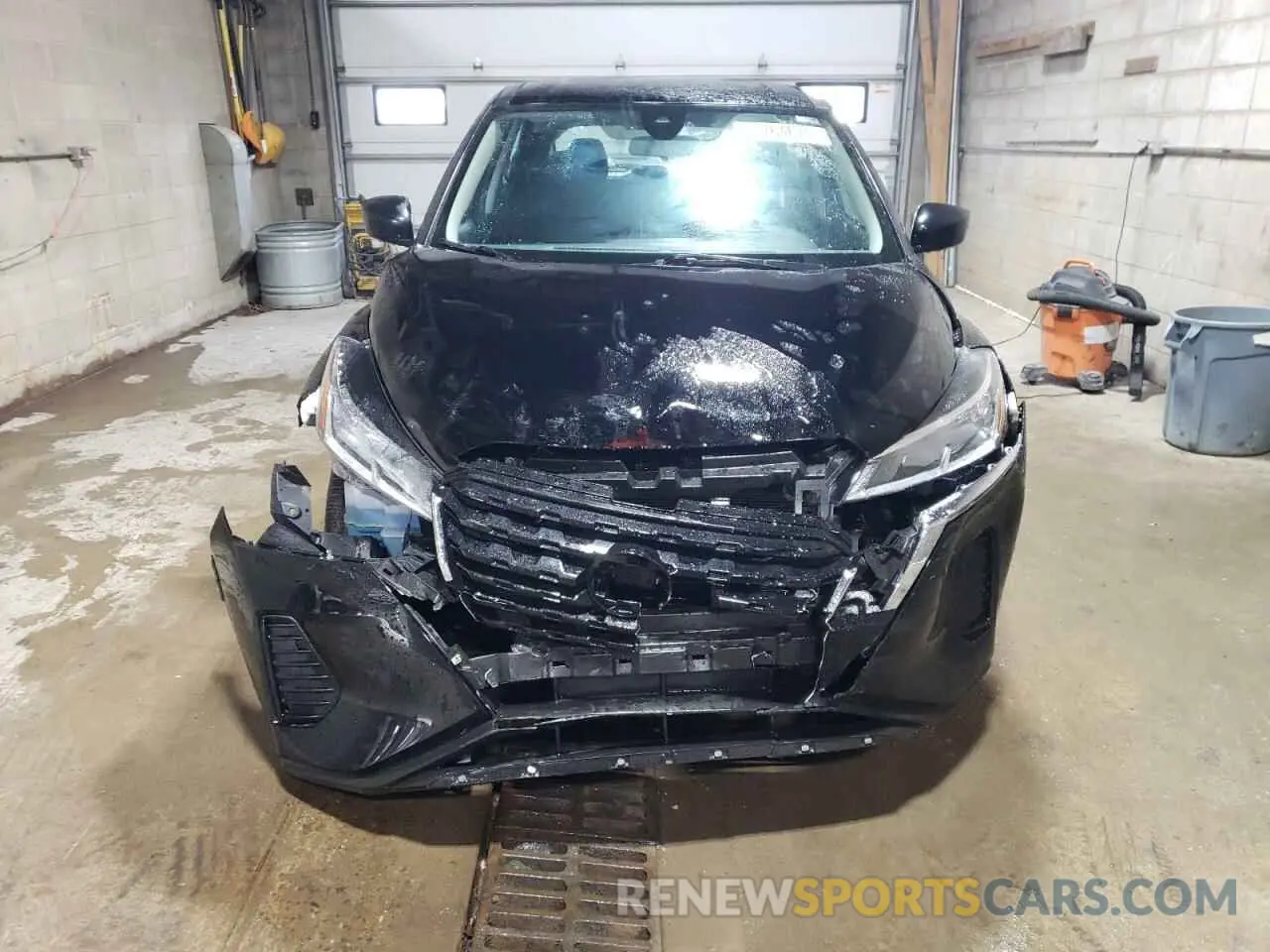 5 fotografías del automóvil dañado 3N1CP5BV5NL501753 NISSAN KICKS 2022