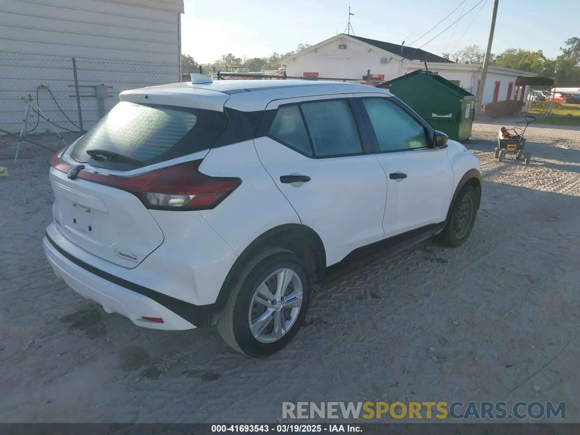 4 fotografías del automóvil dañado 3N1CP5BV5NL518813 NISSAN KICKS 2022