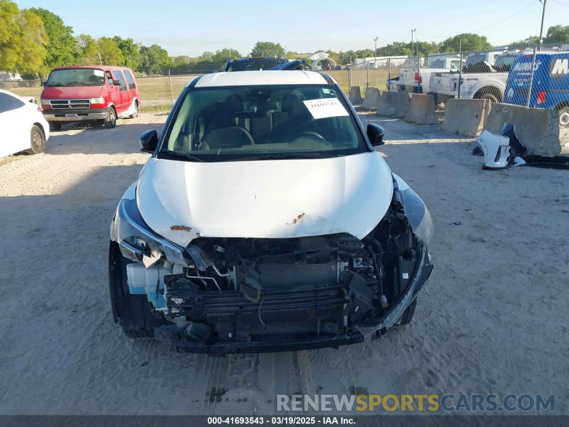 6 fotografías del automóvil dañado 3N1CP5BV5NL518813 NISSAN KICKS 2022