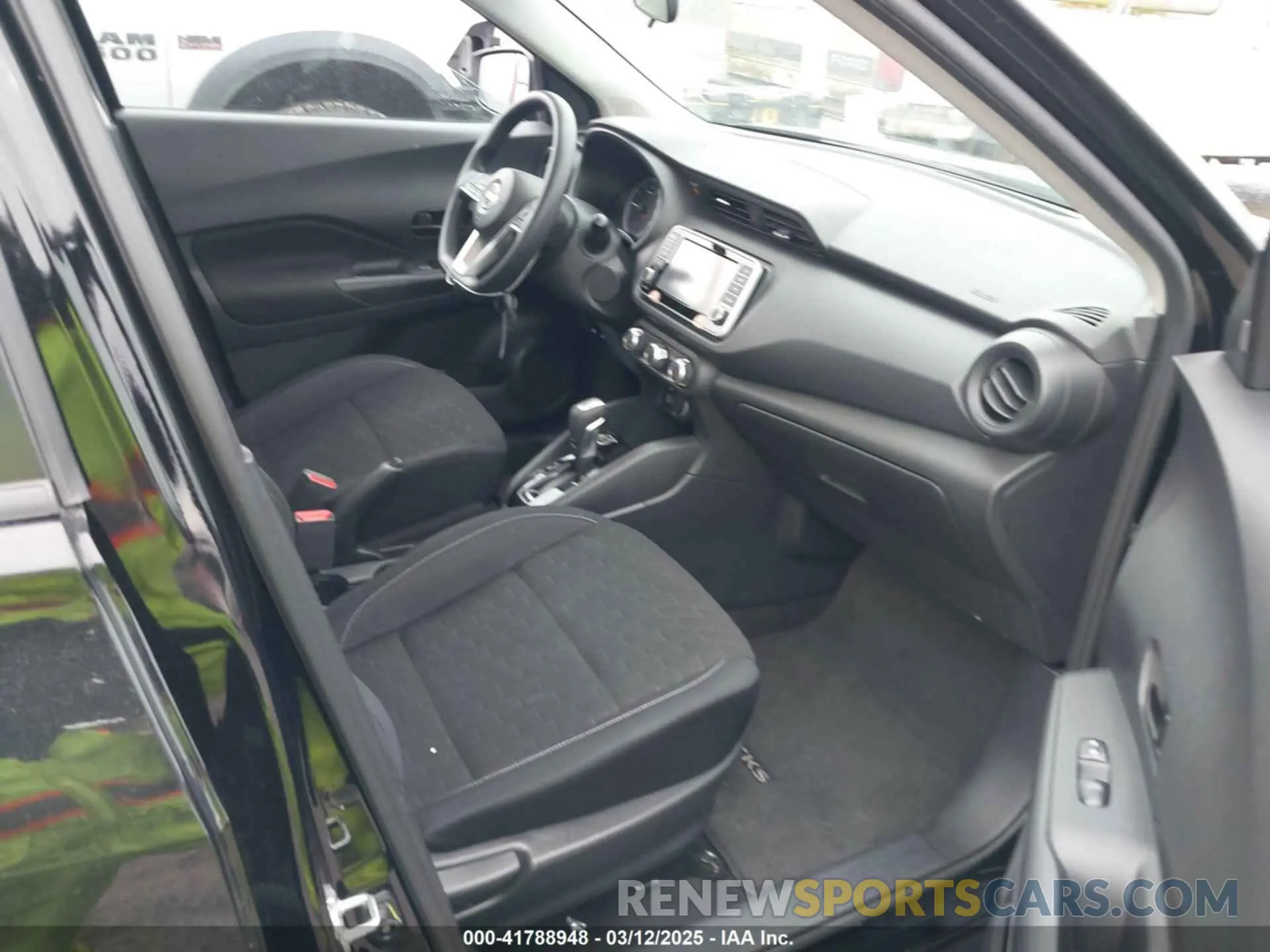 5 fotografías del automóvil dañado 3N1CP5BV6NL516651 NISSAN KICKS 2022
