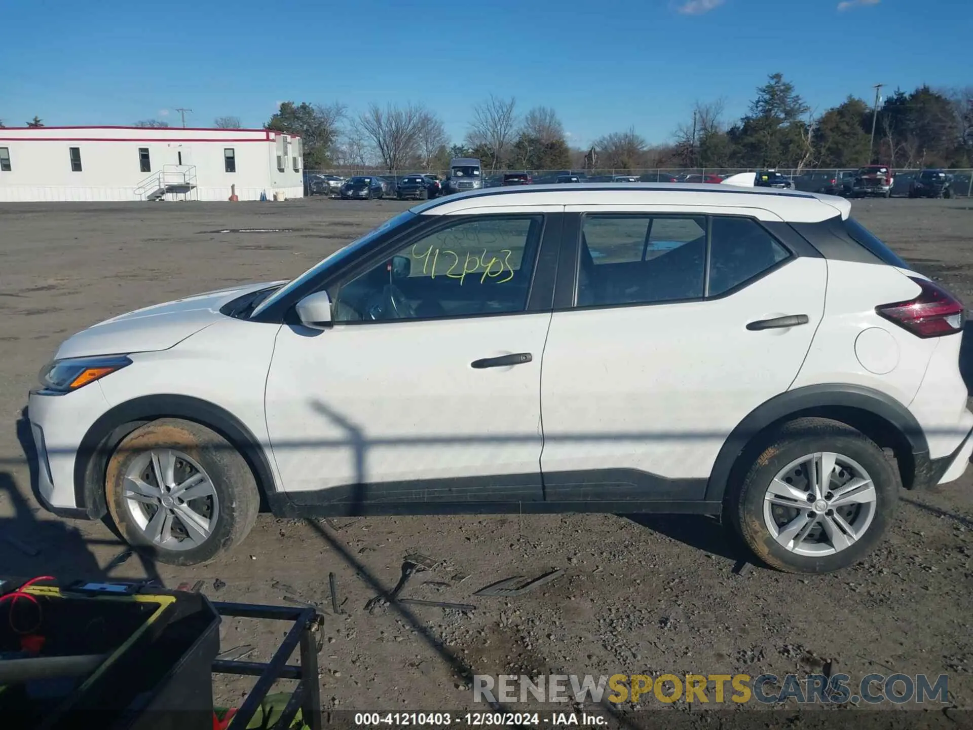 15 fotografías del automóvil dañado 3N1CP5BV7NL493025 NISSAN KICKS 2022