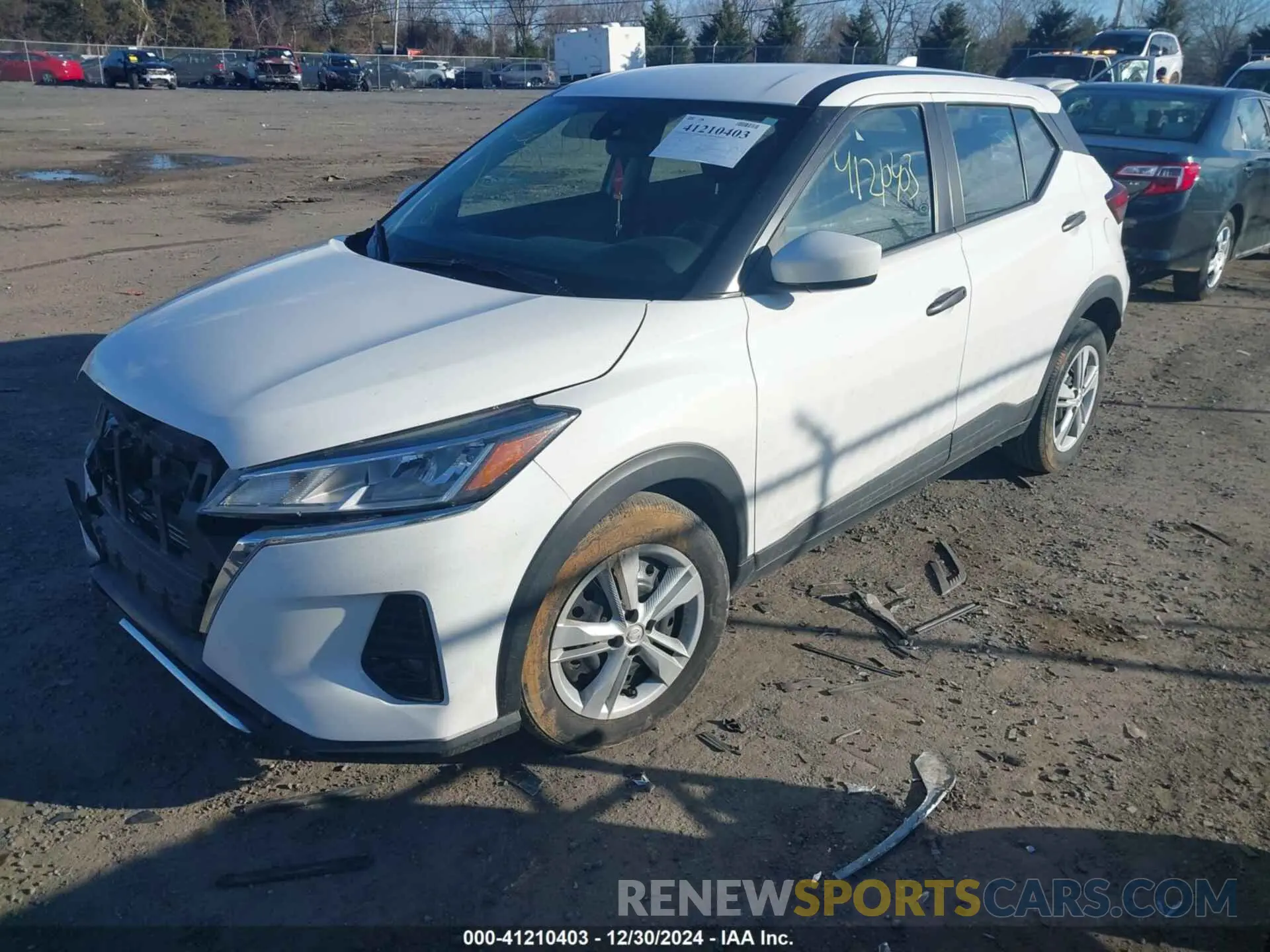 2 fotografías del automóvil dañado 3N1CP5BV7NL493025 NISSAN KICKS 2022