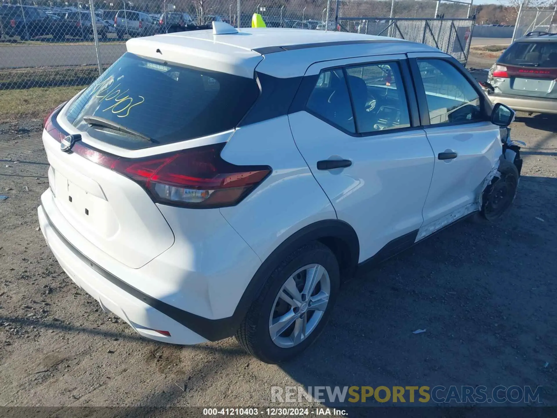 4 fotografías del automóvil dañado 3N1CP5BV7NL493025 NISSAN KICKS 2022