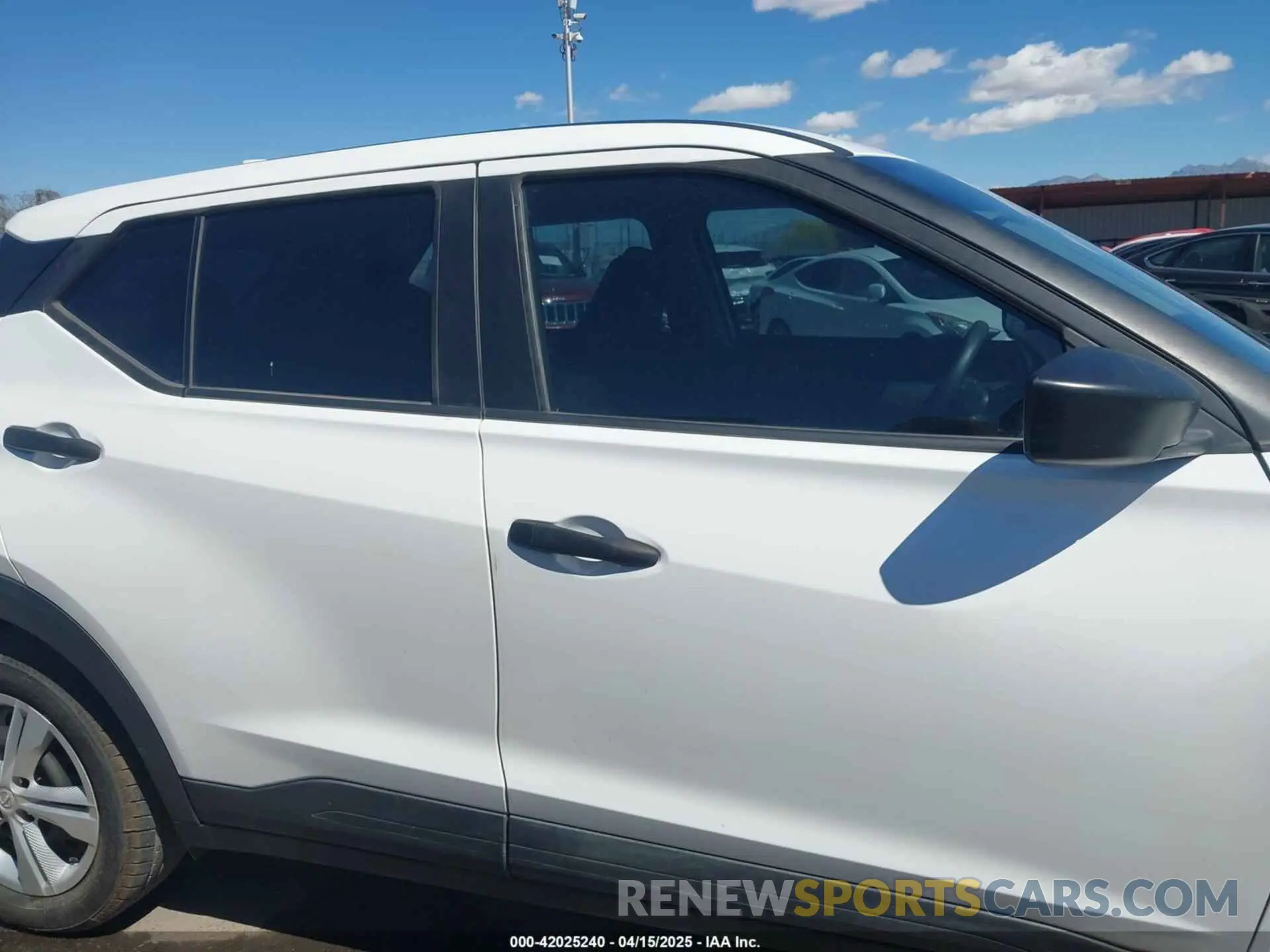 14 fotografías del automóvil dañado 3N1CP5BV7NL511927 NISSAN KICKS 2022