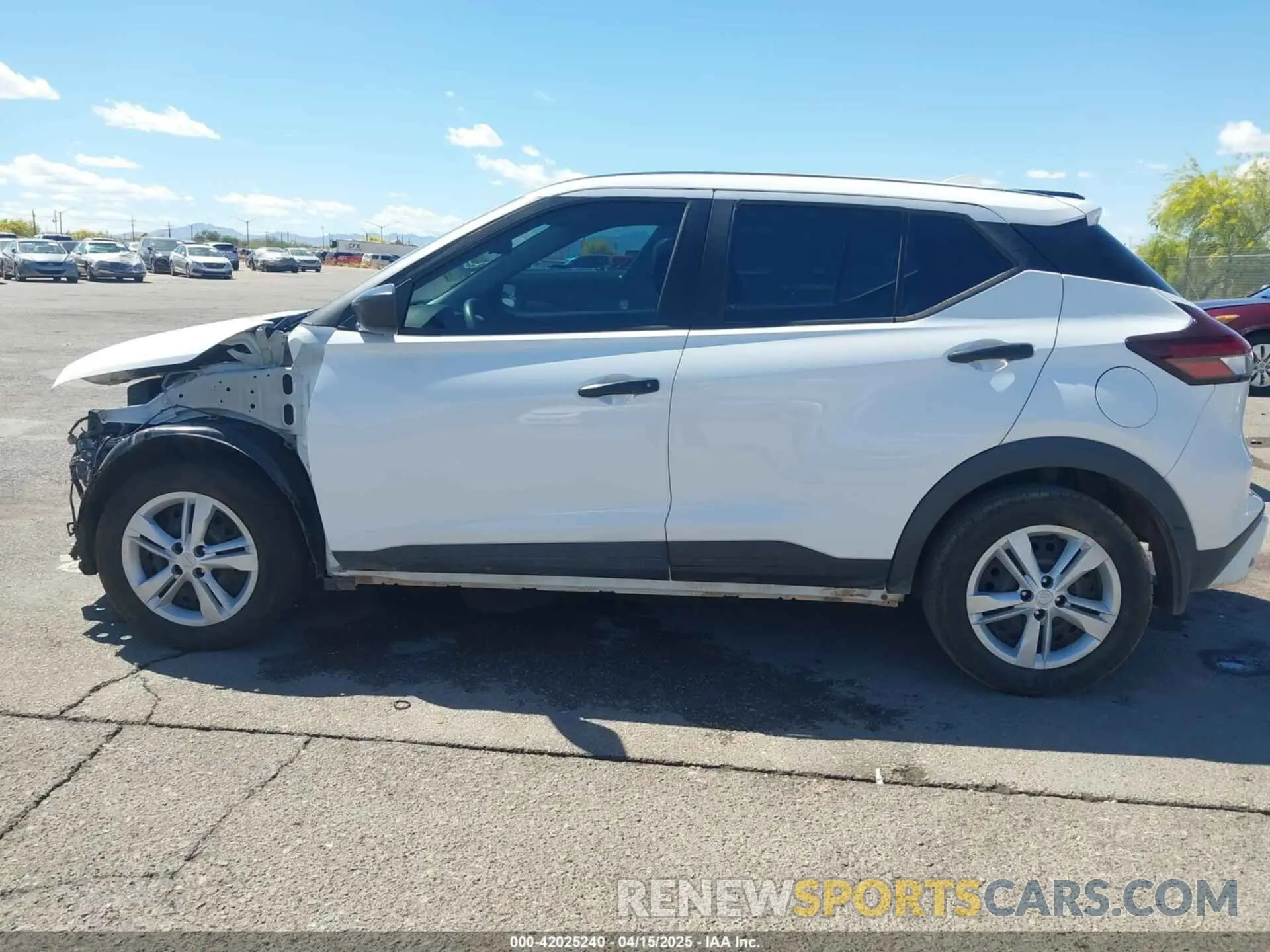 15 fotografías del automóvil dañado 3N1CP5BV7NL511927 NISSAN KICKS 2022