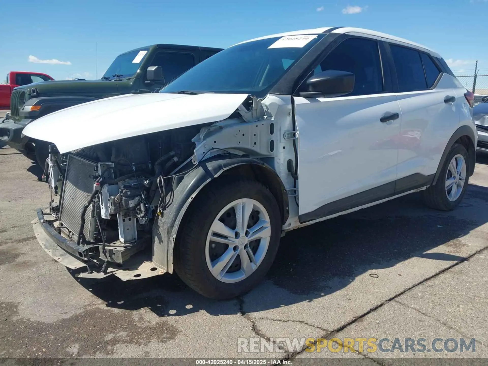 2 fotografías del automóvil dañado 3N1CP5BV7NL511927 NISSAN KICKS 2022