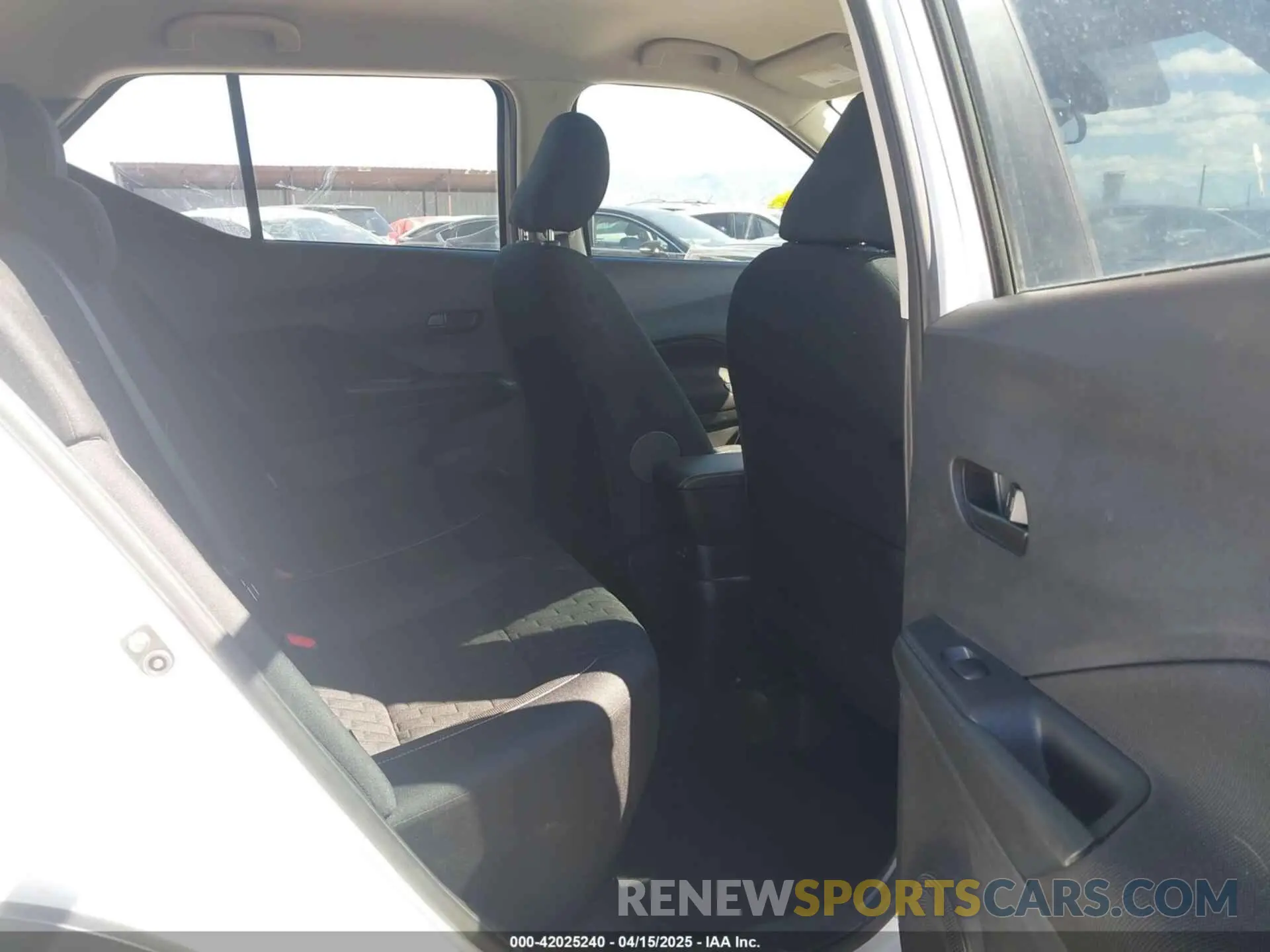 8 fotografías del automóvil dañado 3N1CP5BV7NL511927 NISSAN KICKS 2022