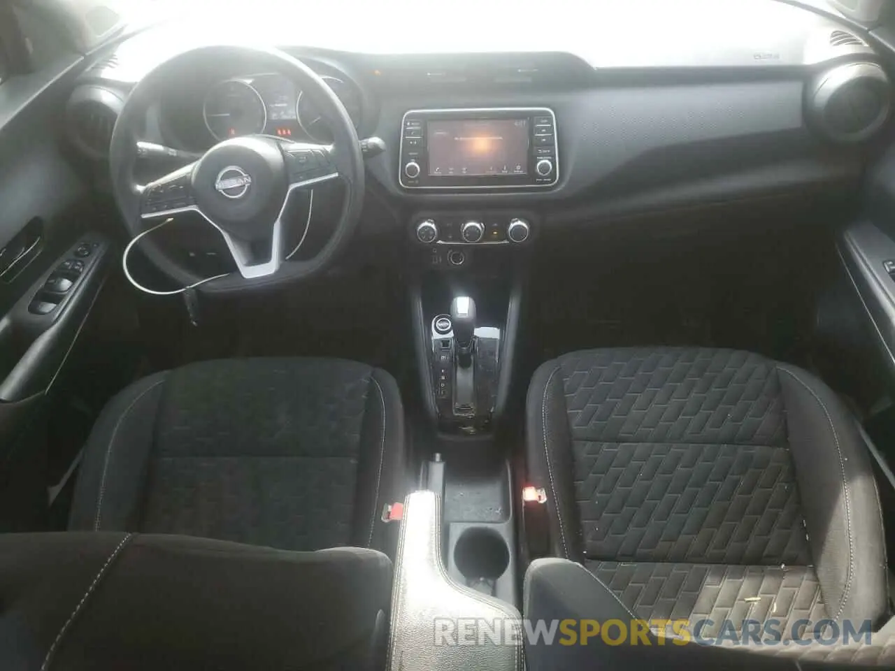 8 fotografías del automóvil dañado 3N1CP5BV7NL527397 NISSAN KICKS 2022