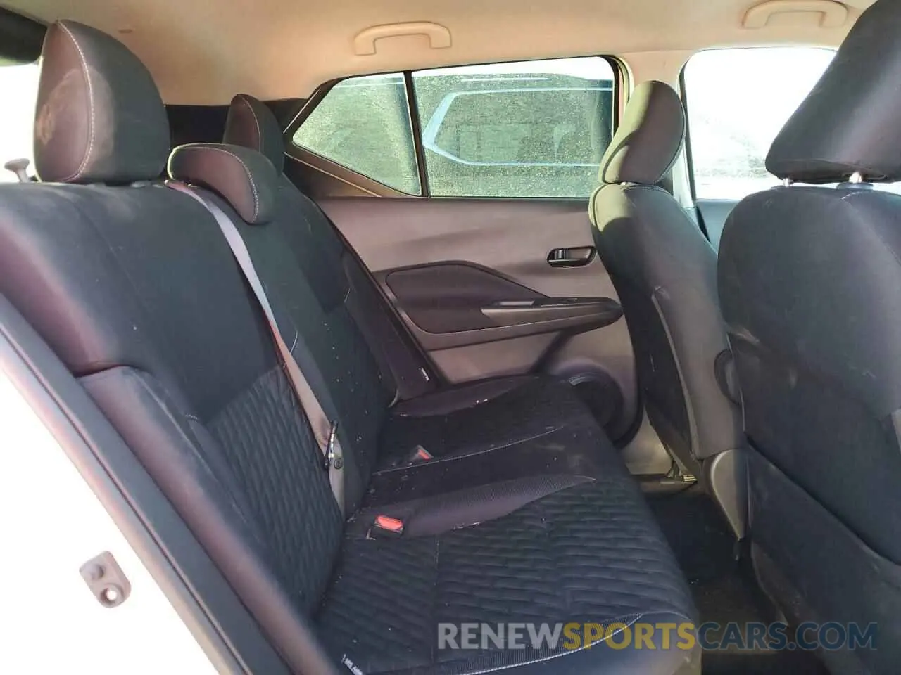 11 fotografías del automóvil dañado 3N1CP5BV8NL478498 NISSAN KICKS 2022