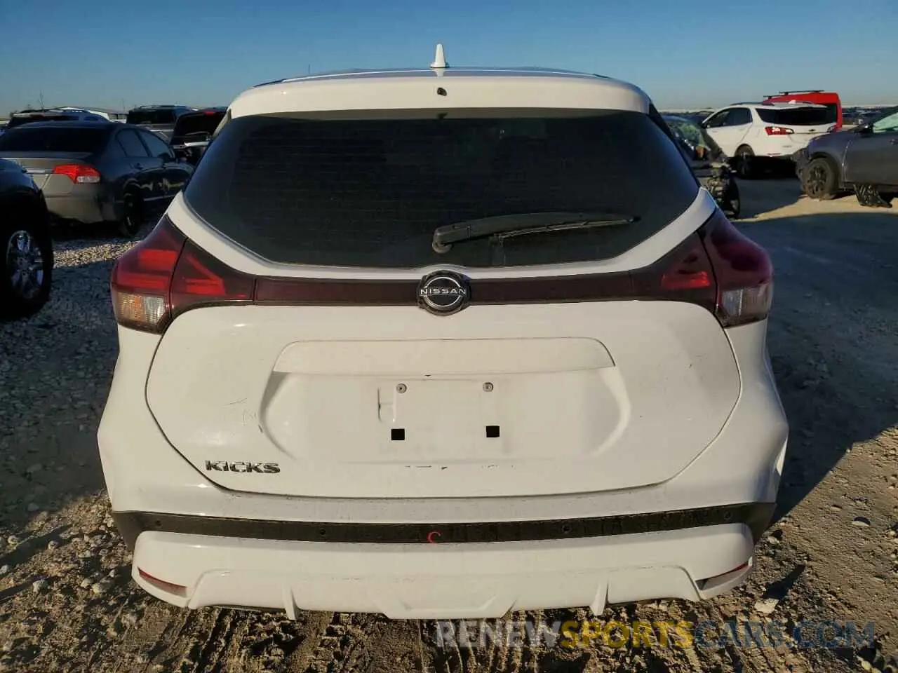 6 fotografías del automóvil dañado 3N1CP5BV8NL478498 NISSAN KICKS 2022