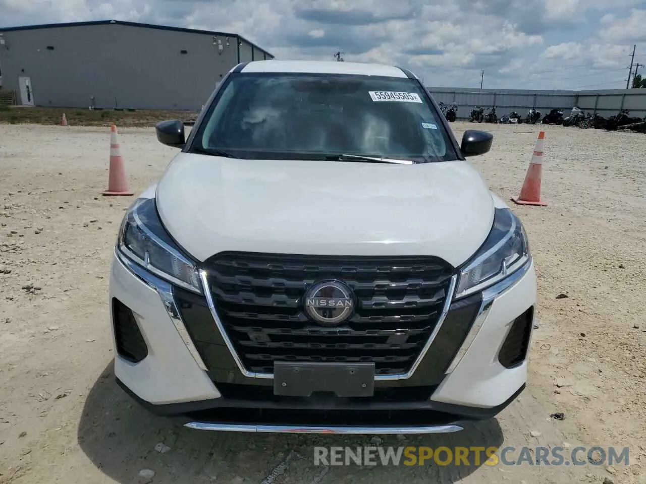 5 fotografías del automóvil dañado 3N1CP5BV8NL518093 NISSAN KICKS 2022