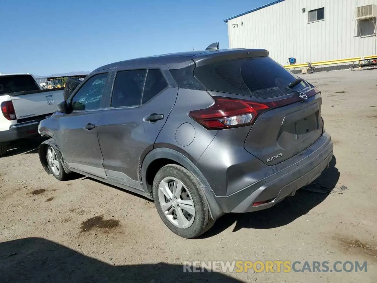 2 fotografías del automóvil dañado 3N1CP5BVXNL494511 NISSAN KICKS 2022