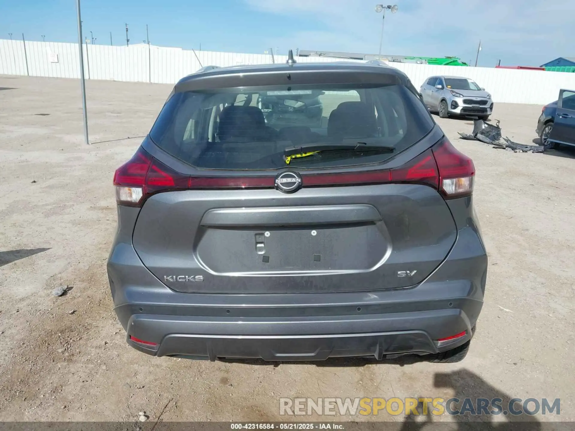 16 fotografías del automóvil dañado 3N1CP5CV1NL522243 NISSAN KICKS 2022