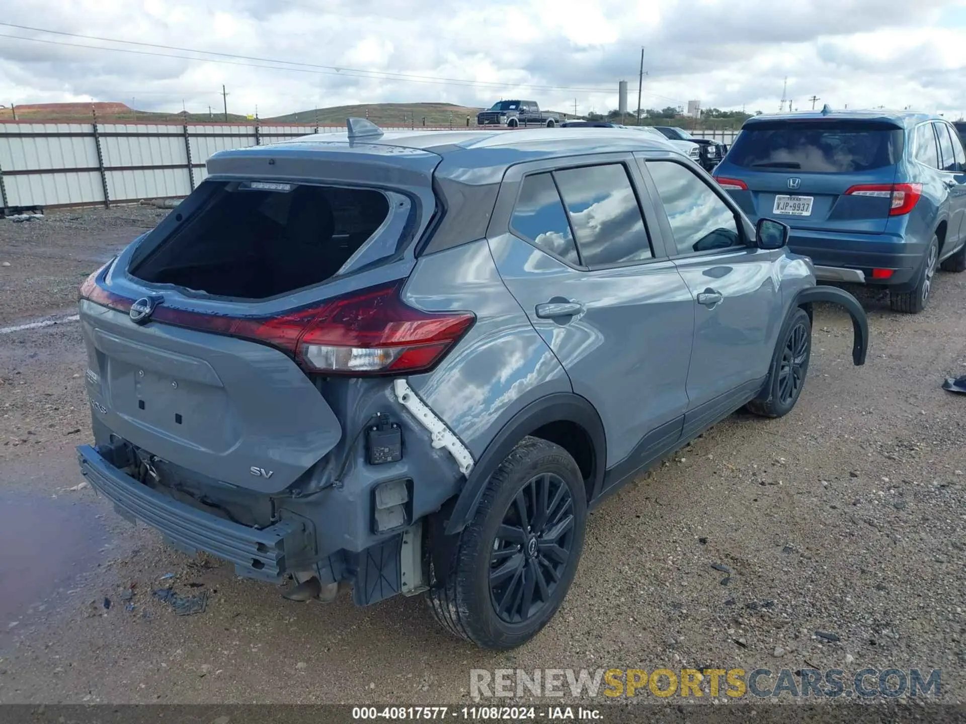 4 fotografías del automóvil dañado 3N1CP5CV2NL484487 NISSAN KICKS 2022
