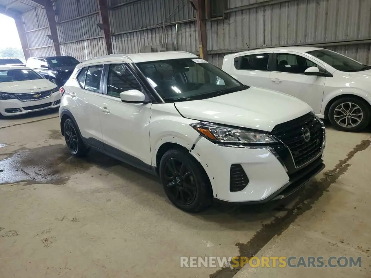 4 fotografías del automóvil dañado 3N1CP5CV2NL508433 NISSAN KICKS 2022