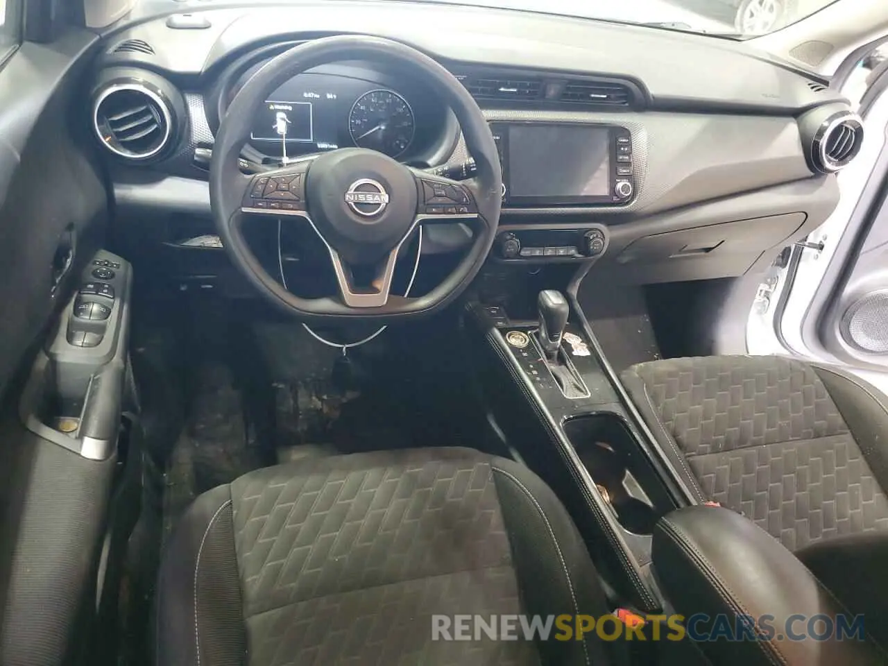 8 fotografías del automóvil dañado 3N1CP5CV2NL508433 NISSAN KICKS 2022