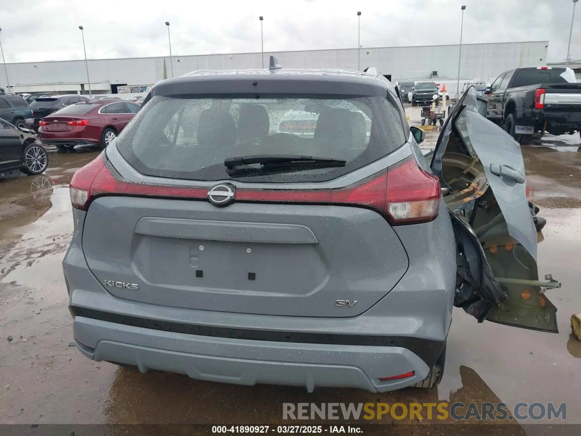 16 fotografías del automóvil dañado 3N1CP5CV2NL522722 NISSAN KICKS 2022