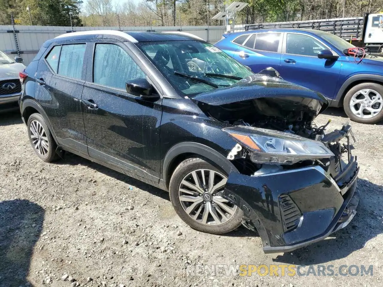 4 fotografías del automóvil dañado 3N1CP5CV2NL523224 NISSAN KICKS 2022