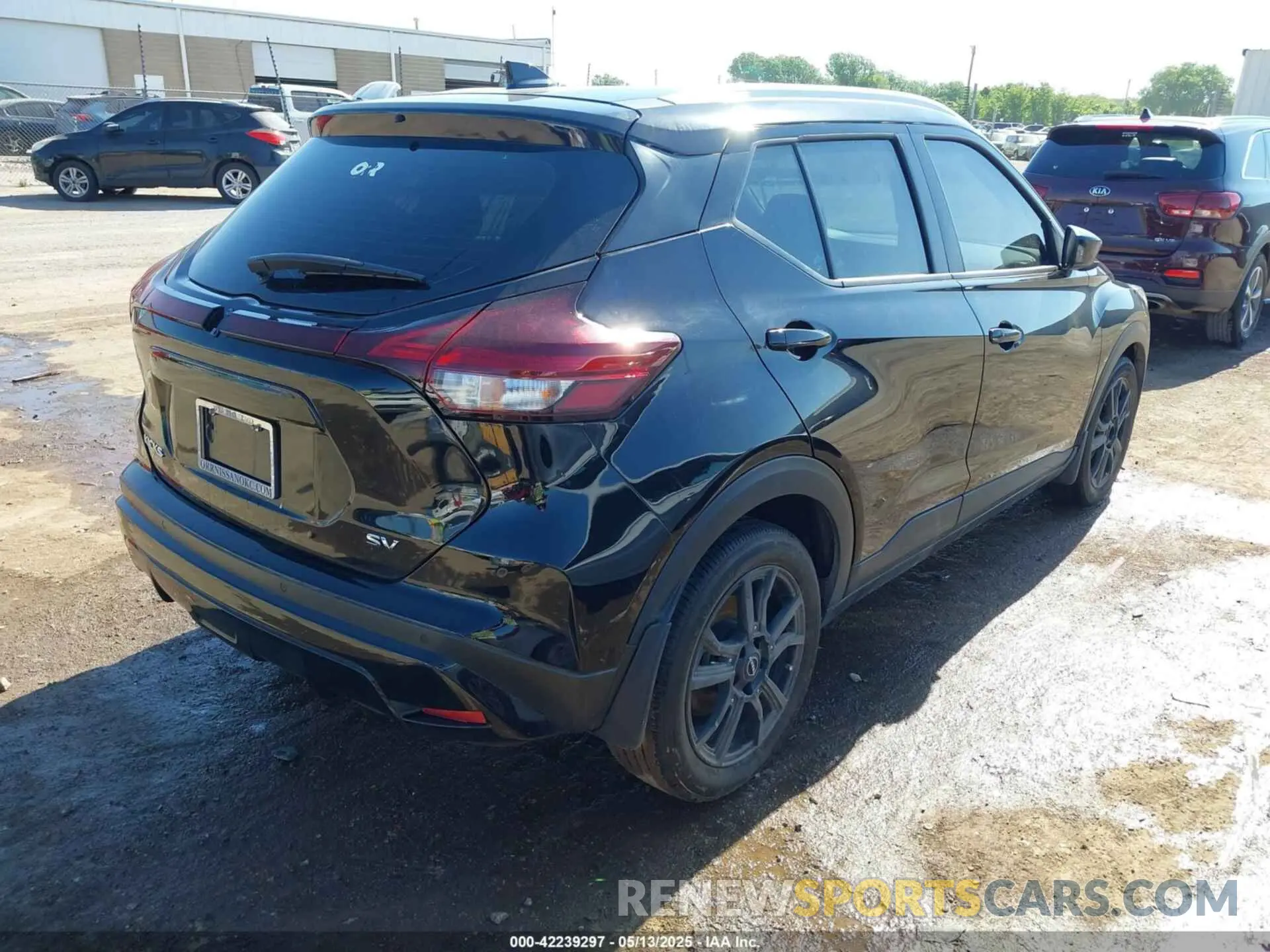 4 fotografías del automóvil dañado 3N1CP5CV3NL511065 NISSAN KICKS 2022