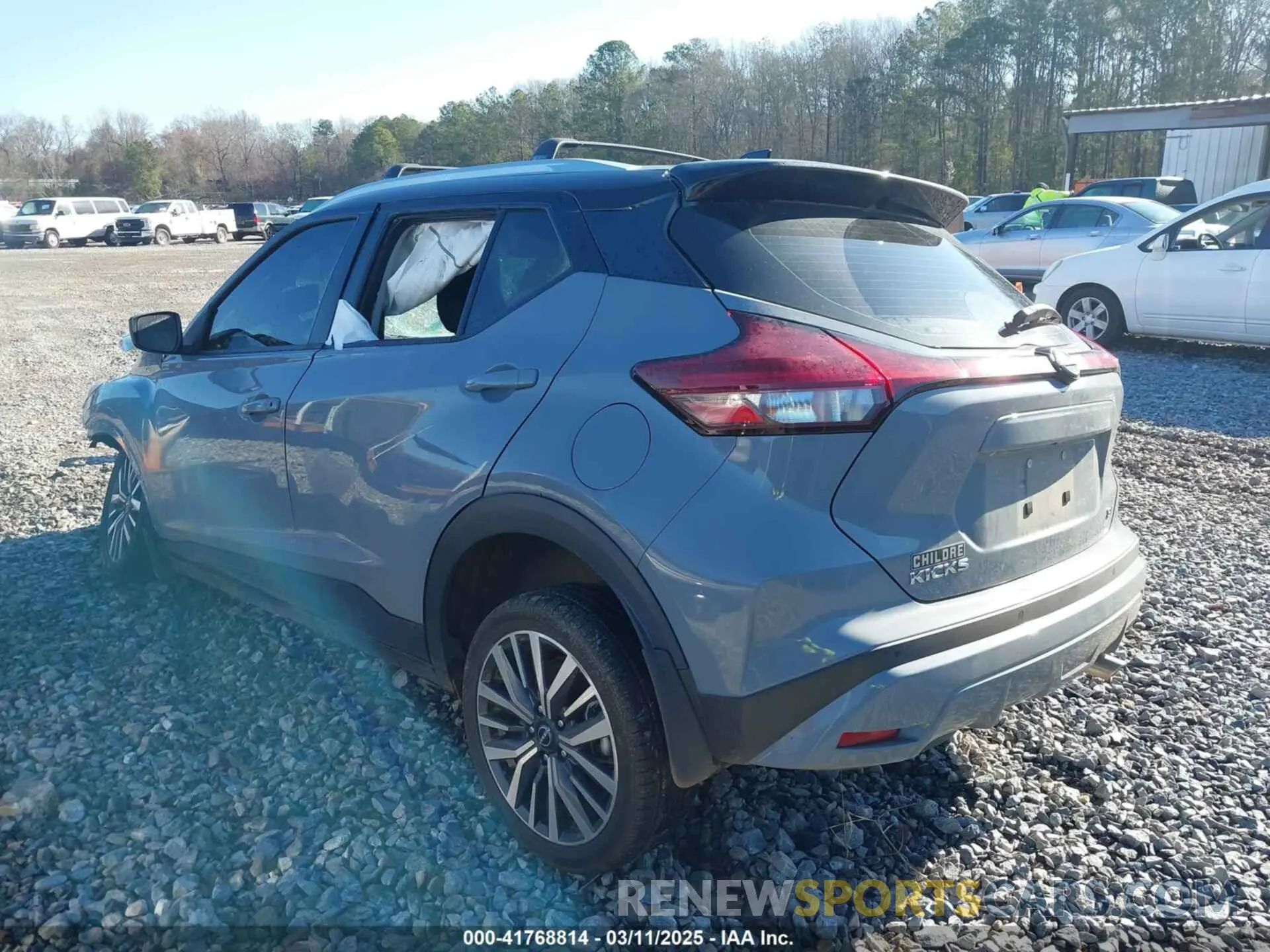 3 fotografías del automóvil dañado 3N1CP5CV4NL490226 NISSAN KICKS 2022