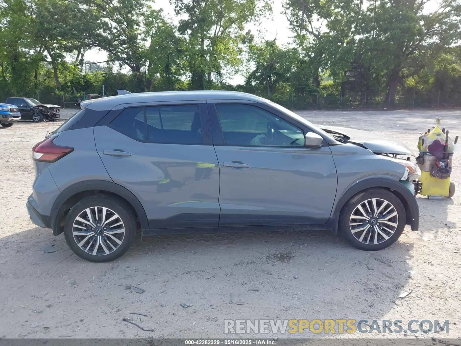 13 fotografías del automóvil dañado 3N1CP5CV4NL509874 NISSAN KICKS 2022