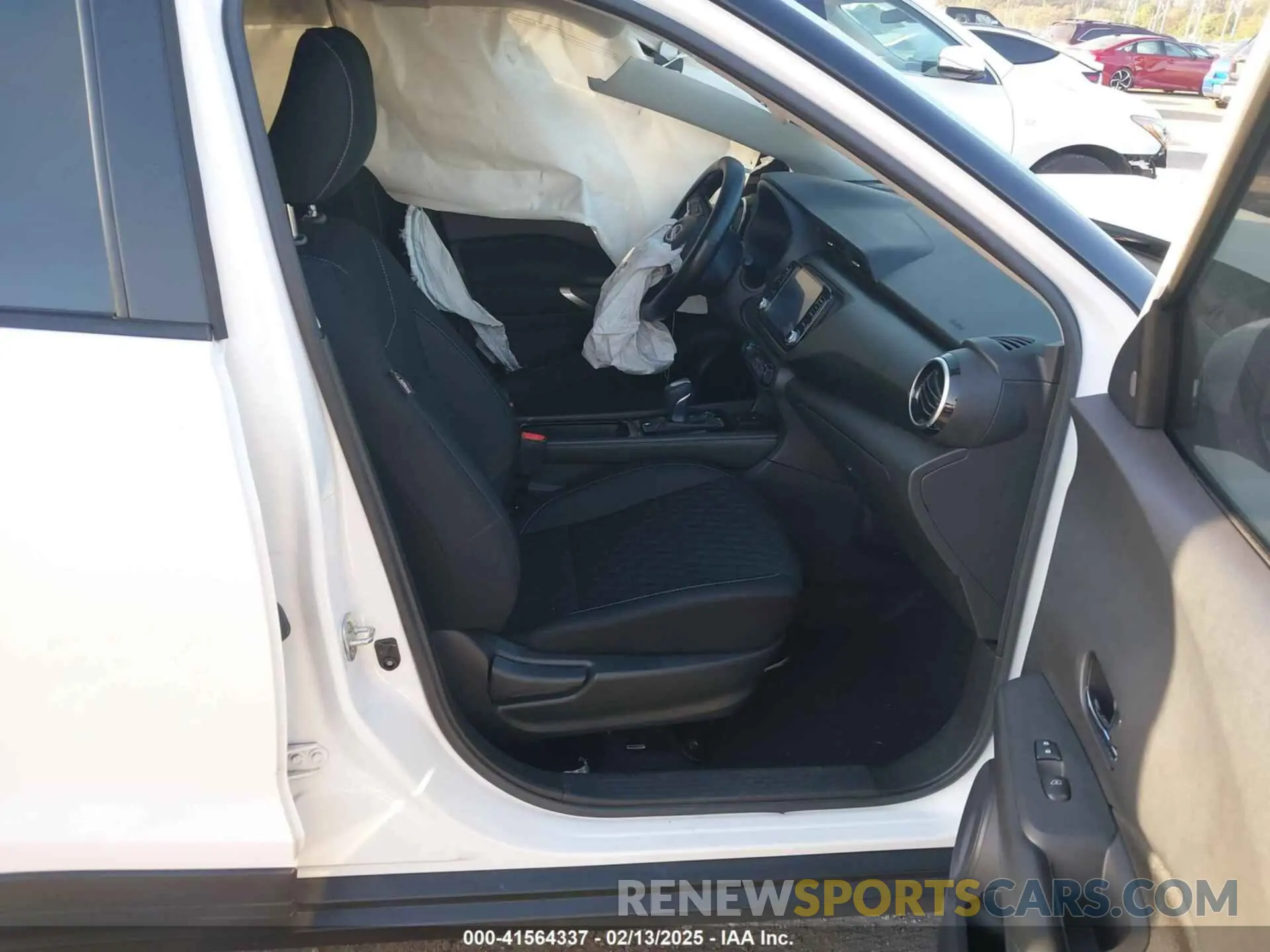 5 fotografías del automóvil dañado 3N1CP5CV4NL511267 NISSAN KICKS 2022