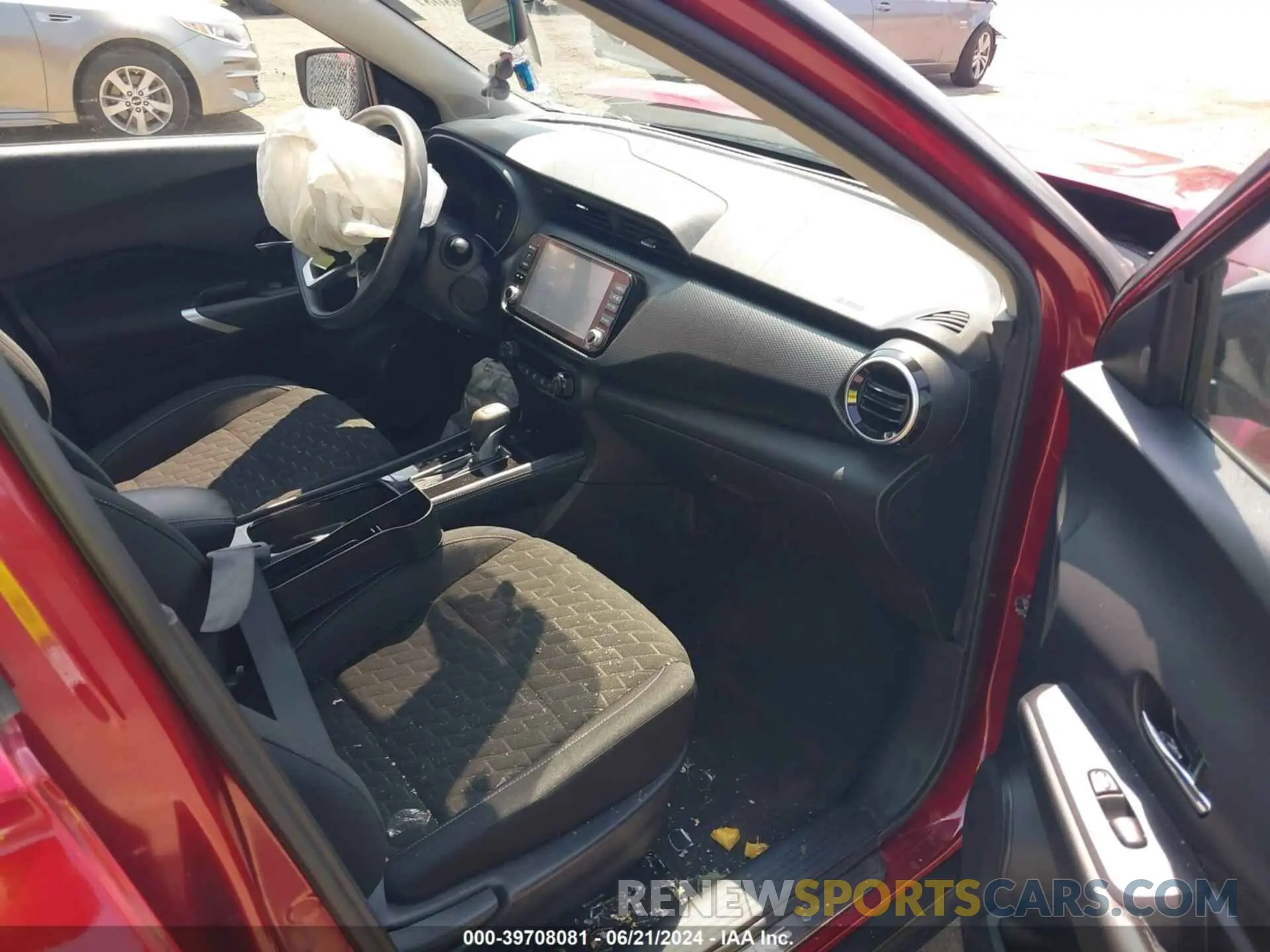 5 fotografías del automóvil dañado 3N1CP5CV4NL518154 NISSAN KICKS 2022