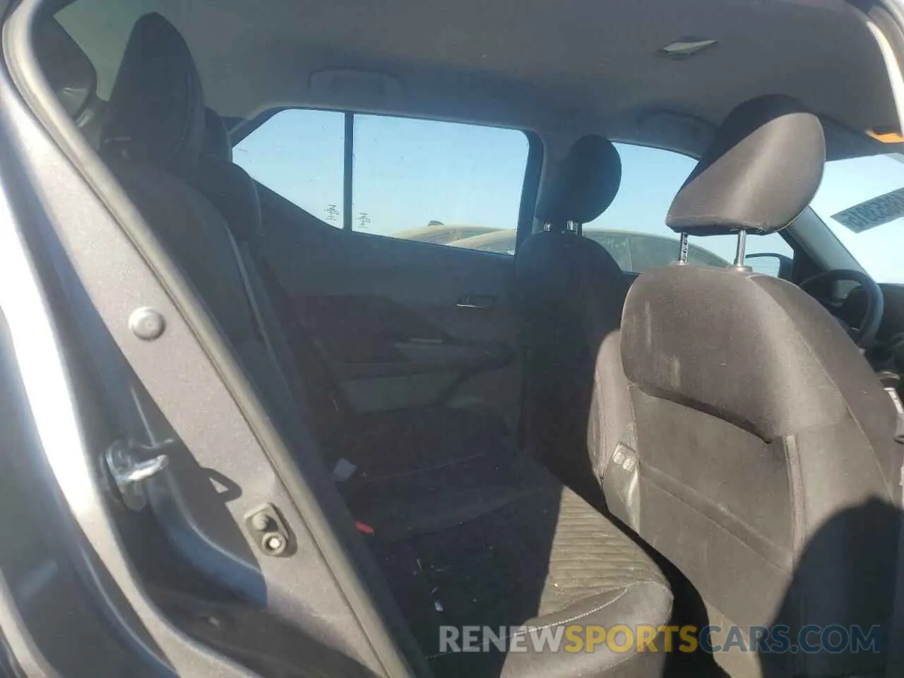10 fotografías del automóvil dañado 3N1CP5CV5NL525713 NISSAN KICKS 2022