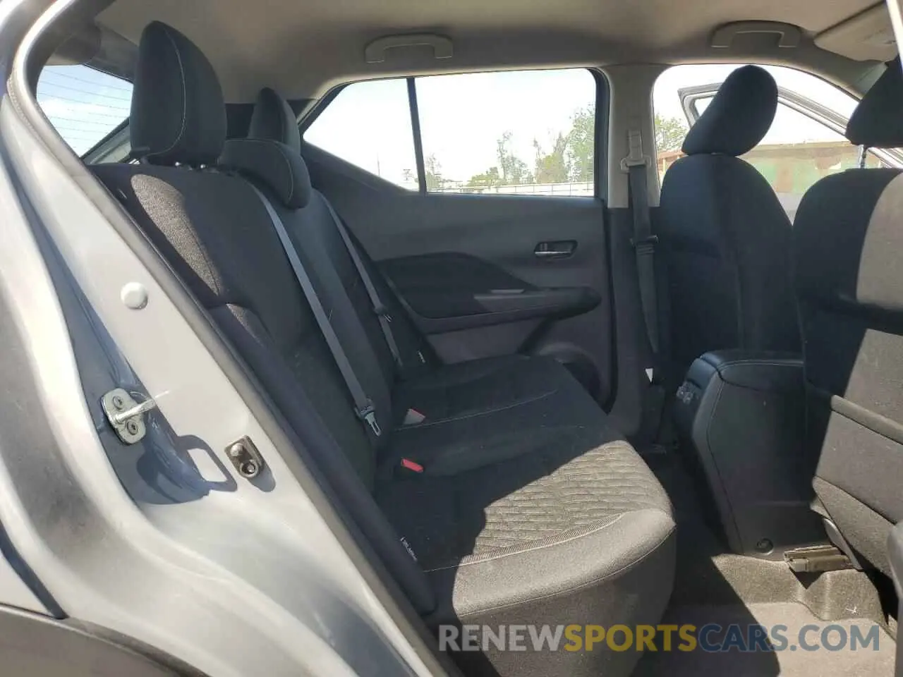 11 fotografías del automóvil dañado 3N1CP5CV7NL491953 NISSAN KICKS 2022