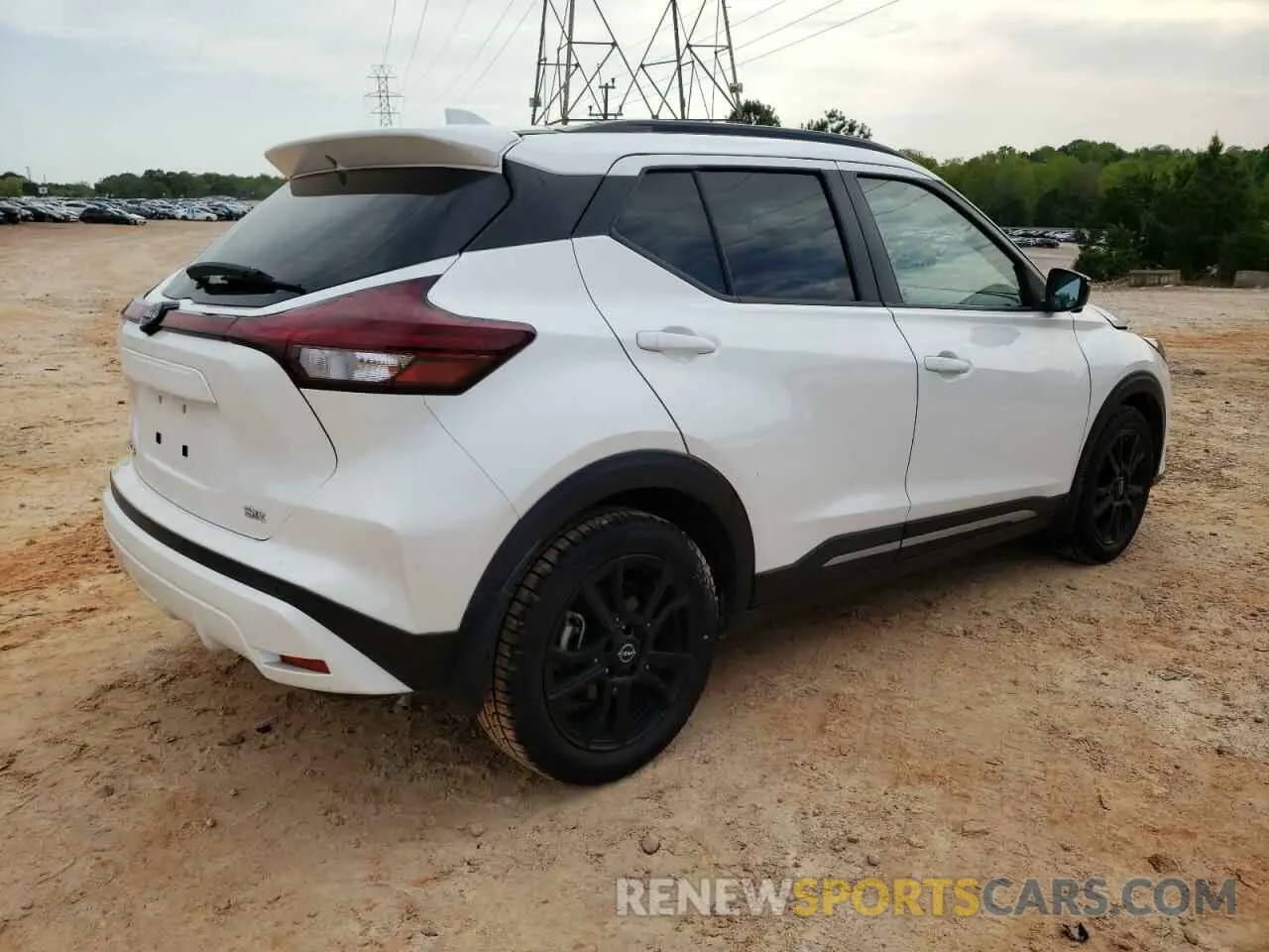 3 fotografías del automóvil dañado 3N1CP5DV1NL496001 NISSAN KICKS 2022