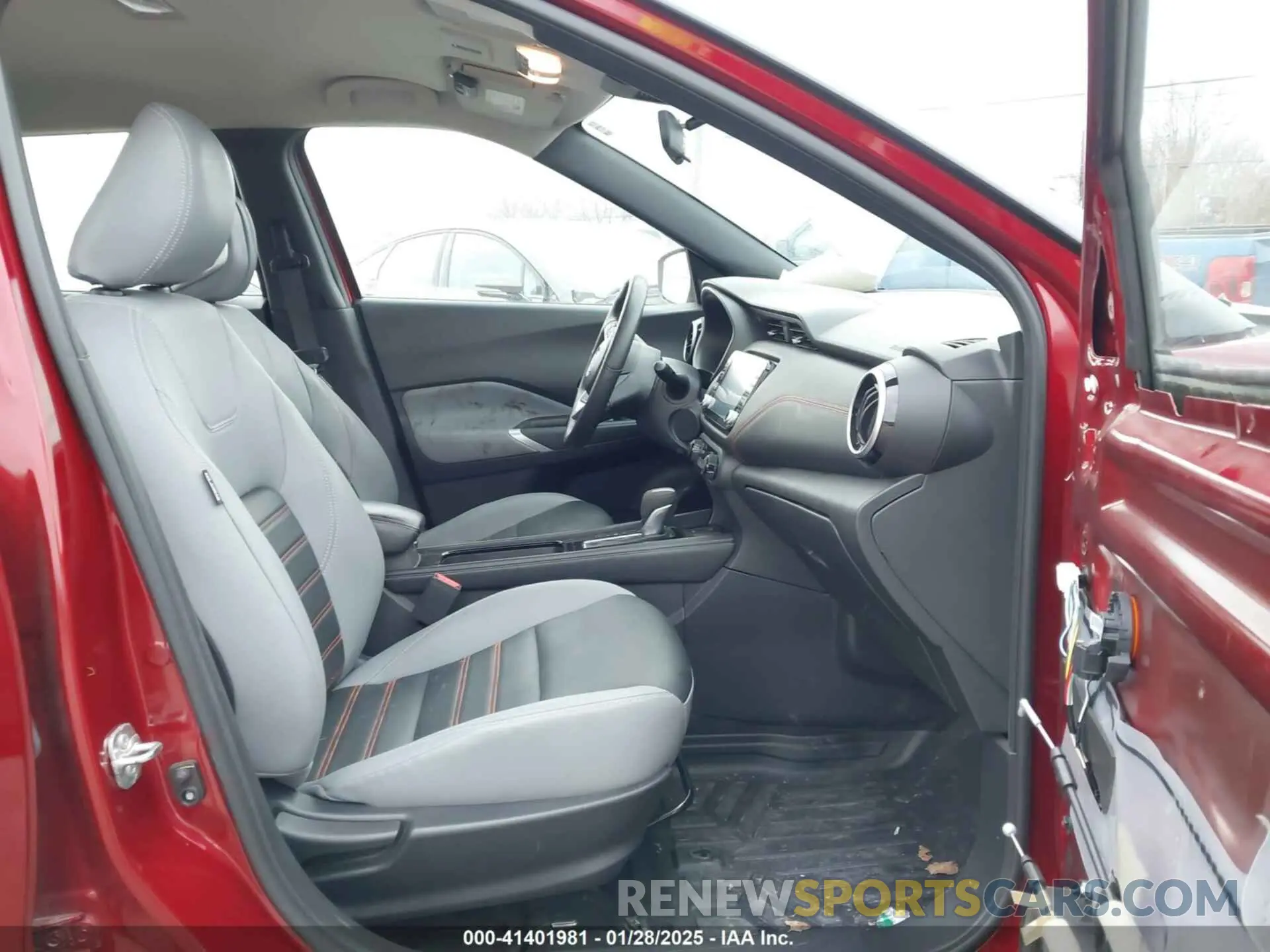 5 fotografías del automóvil dañado 3N1CP5DV1NL496189 NISSAN KICKS 2022