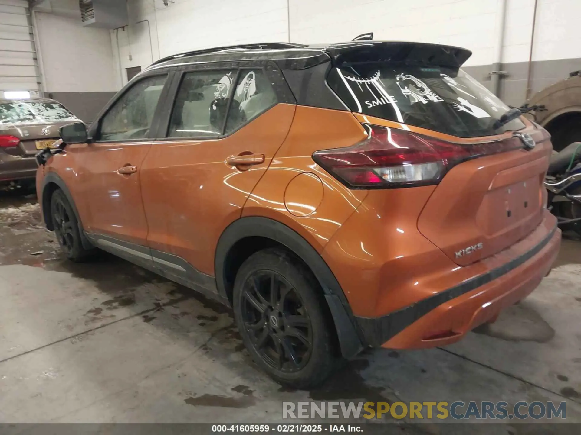 3 fotografías del automóvil dañado 3N1CP5DV4NL528018 NISSAN KICKS 2022