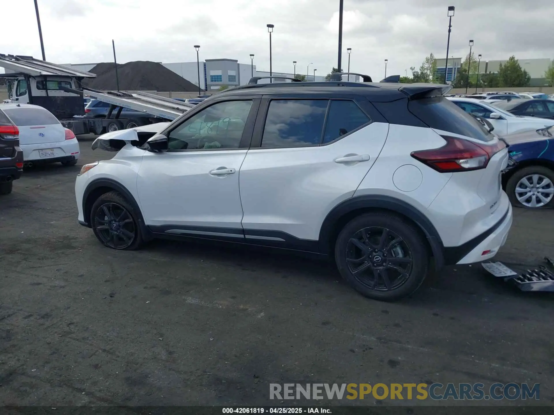14 fotografías del automóvil dañado 3N1CP5DV6NL519806 NISSAN KICKS 2022